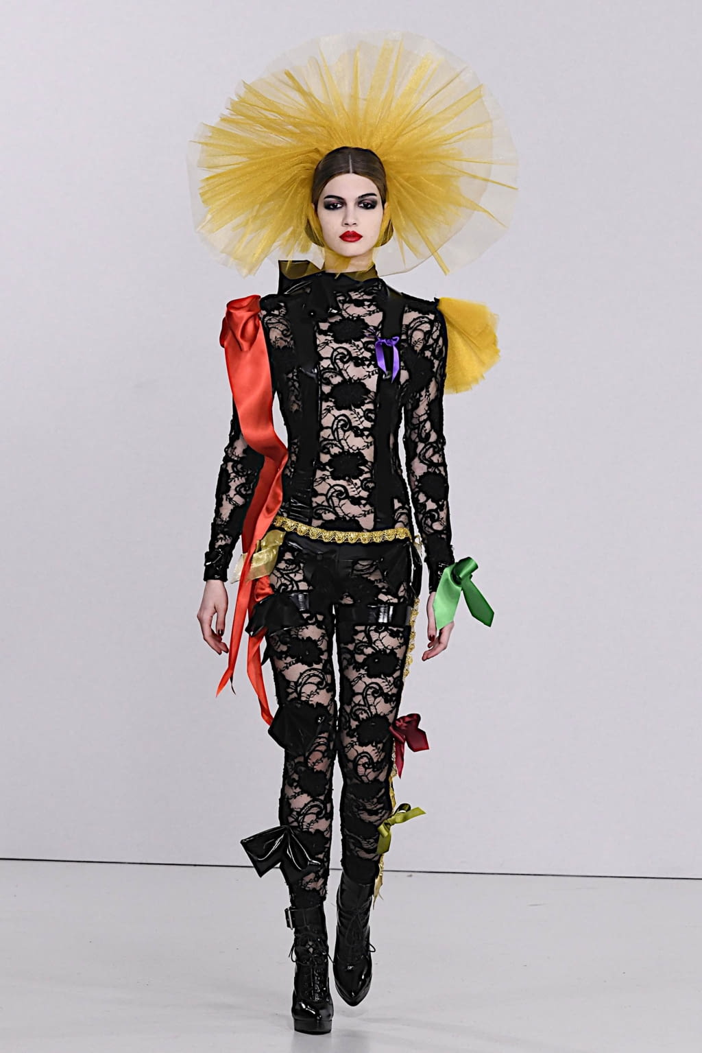 Fashion Week London Fall/Winter 2020 look 32 from the Pam Hogg collection womenswear