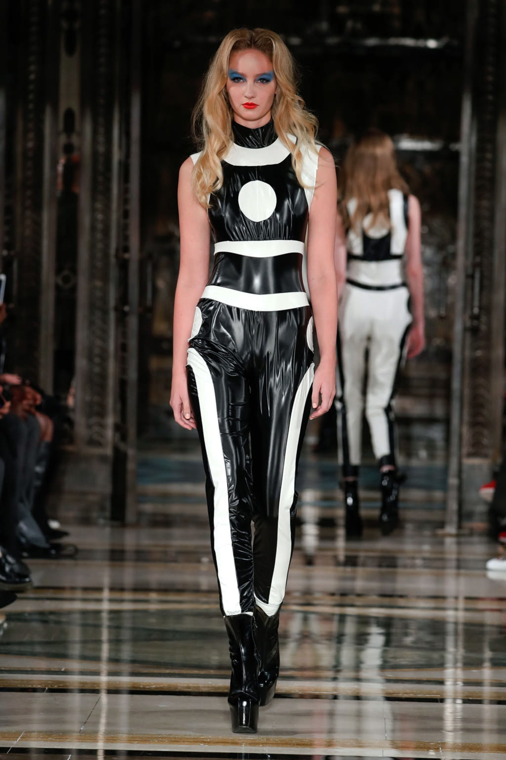 Fashion Week London Spring/Summer 2018 look 14 from the Pam Hogg collection womenswear