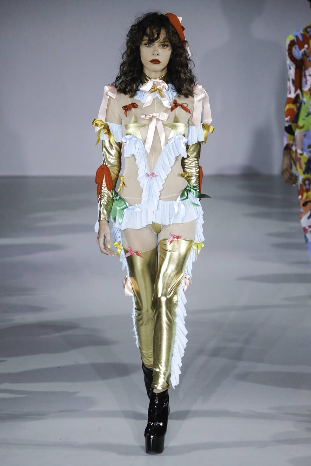 Fashion Week London Spring/Summer 2020 look 3 de la collection Pam Hogg womenswear