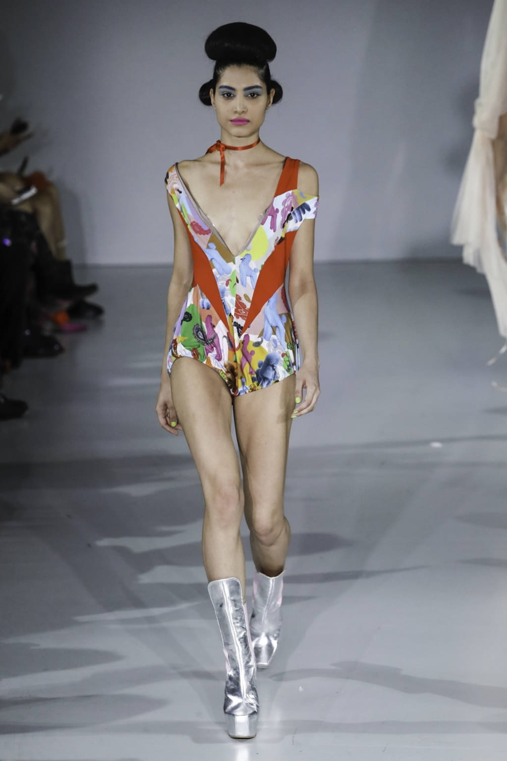Fashion Week London Spring/Summer 2020 look 32 de la collection Pam Hogg womenswear