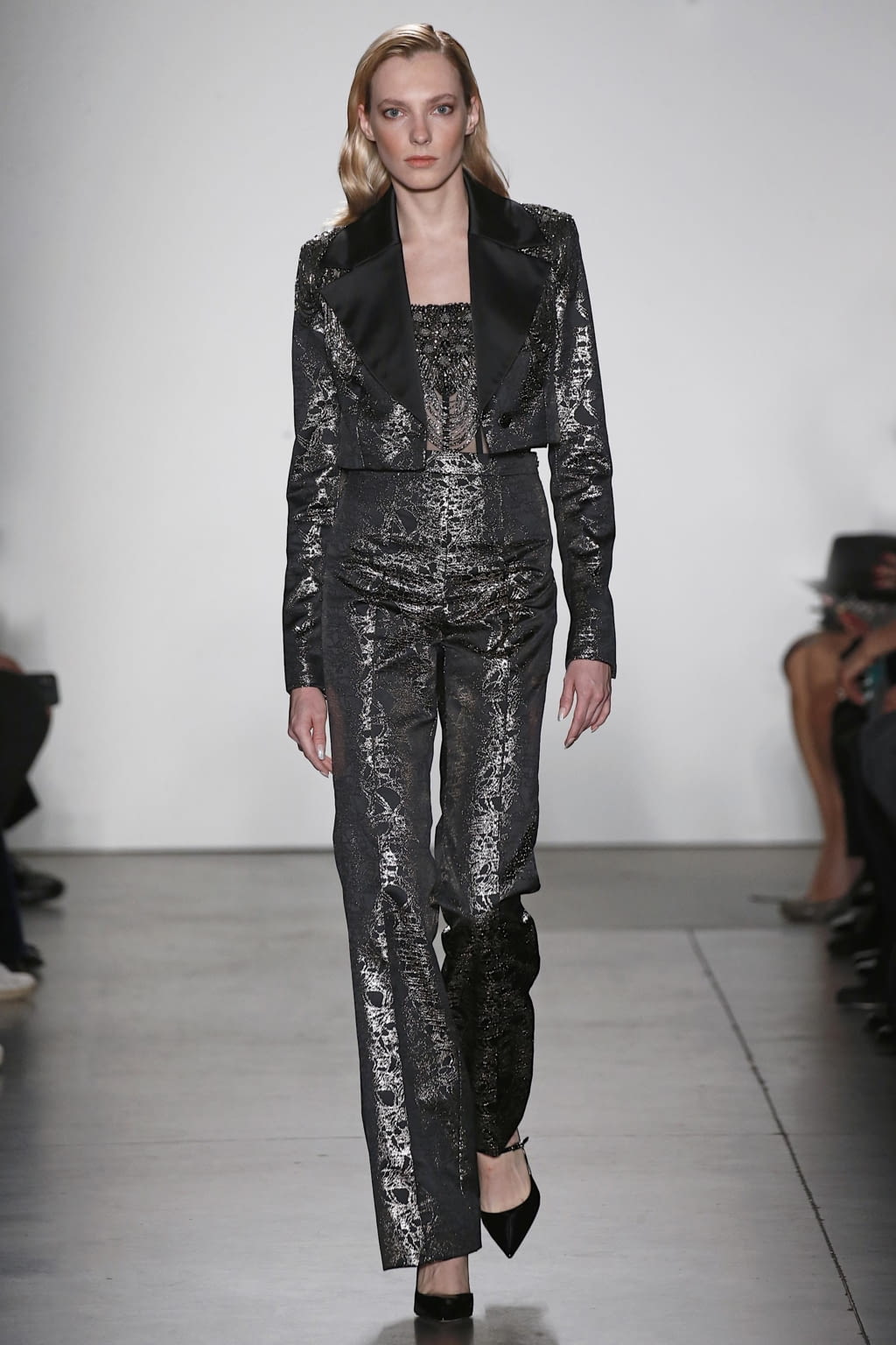 Fashion Week New York Fall/Winter 2020 look 3 from the Pamella Roland collection womenswear