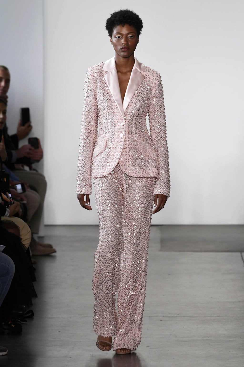 Fashion Week New York Spring/Summer 2020 look 8 from the Pamella Roland collection womenswear