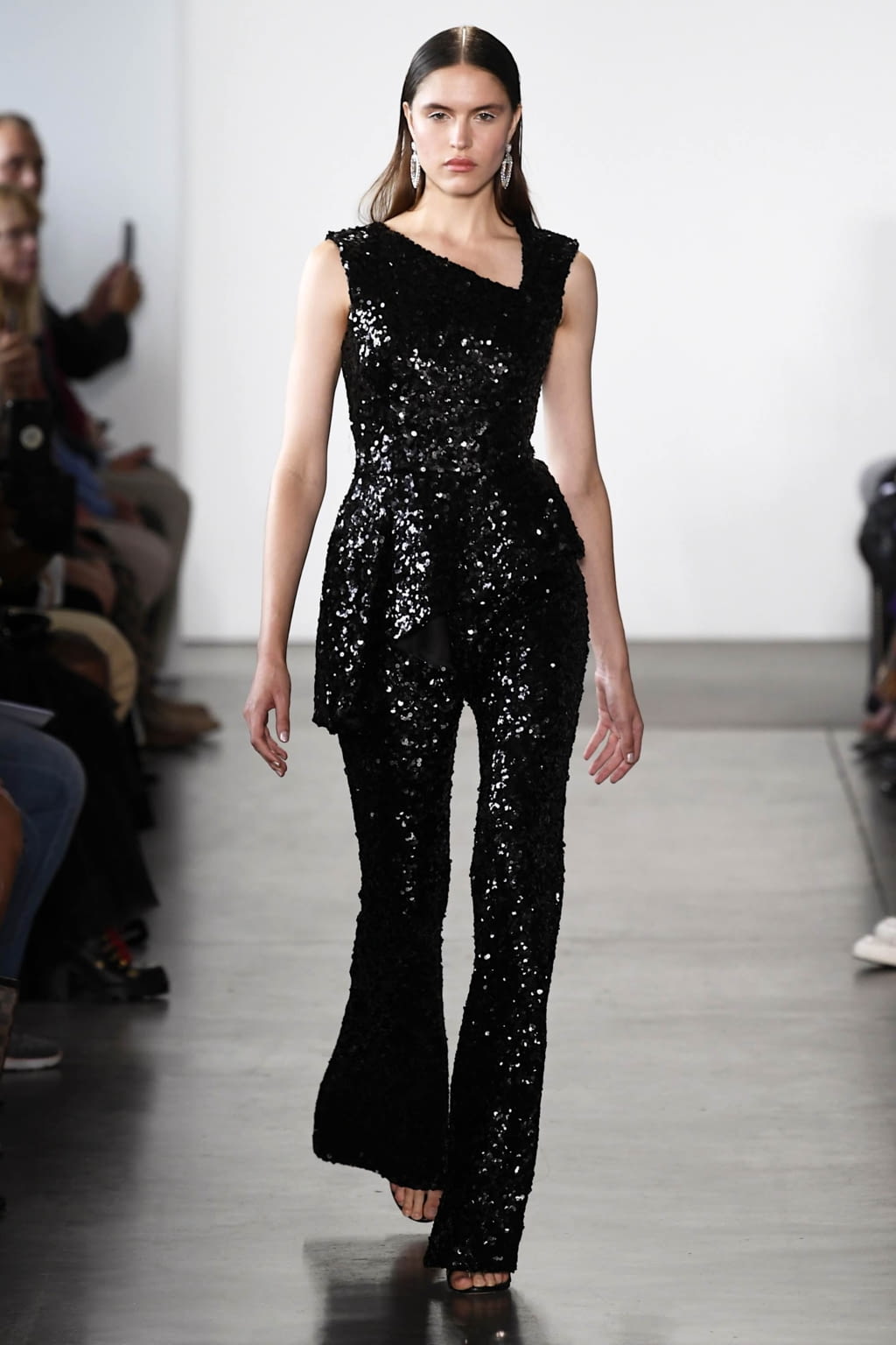 Fashion Week New York Spring/Summer 2020 look 13 from the Pamella Roland collection womenswear