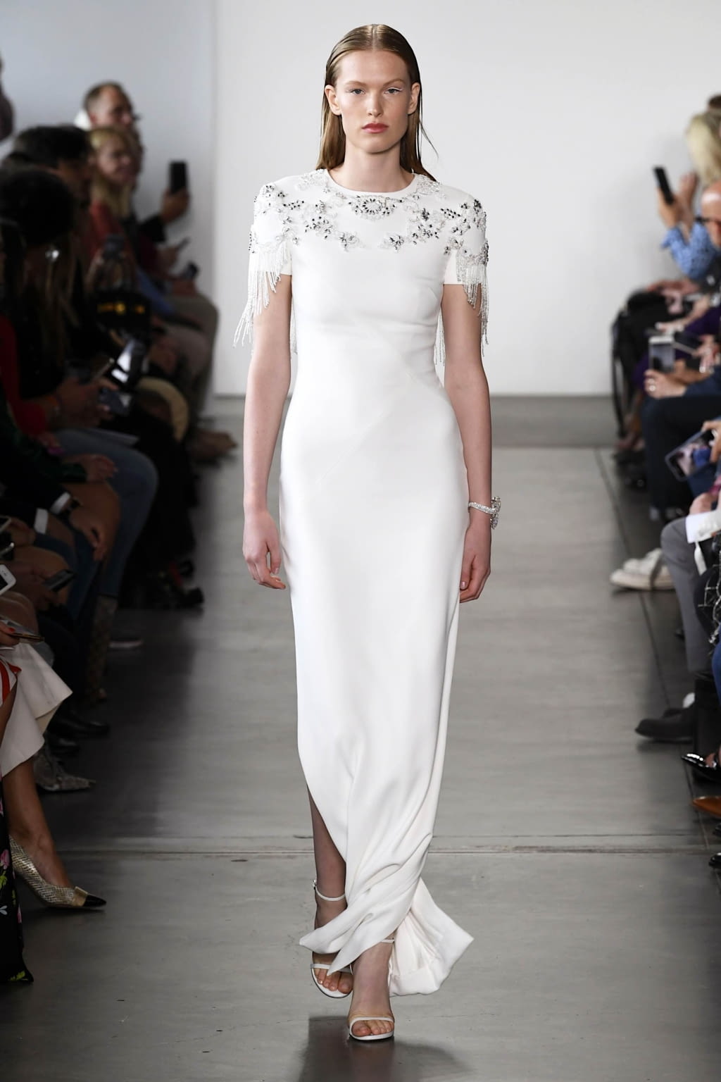 Fashion Week New York Spring/Summer 2020 look 15 from the Pamella Roland collection womenswear