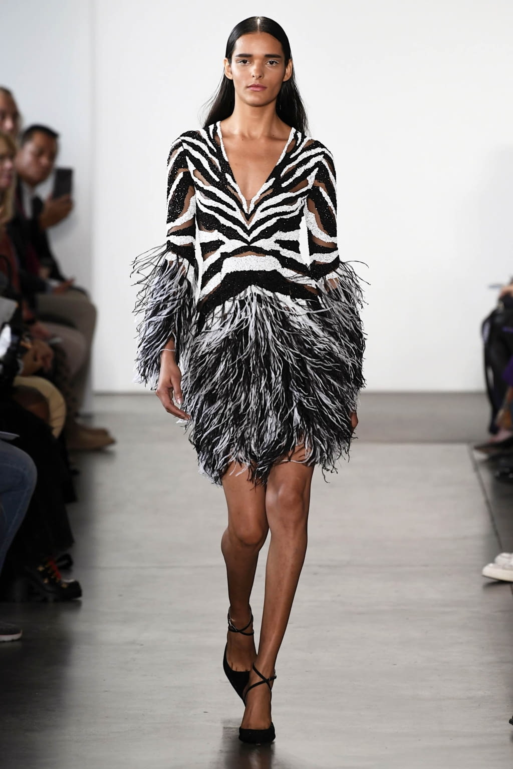 Fashion Week New York Spring/Summer 2020 look 18 from the Pamella Roland collection womenswear