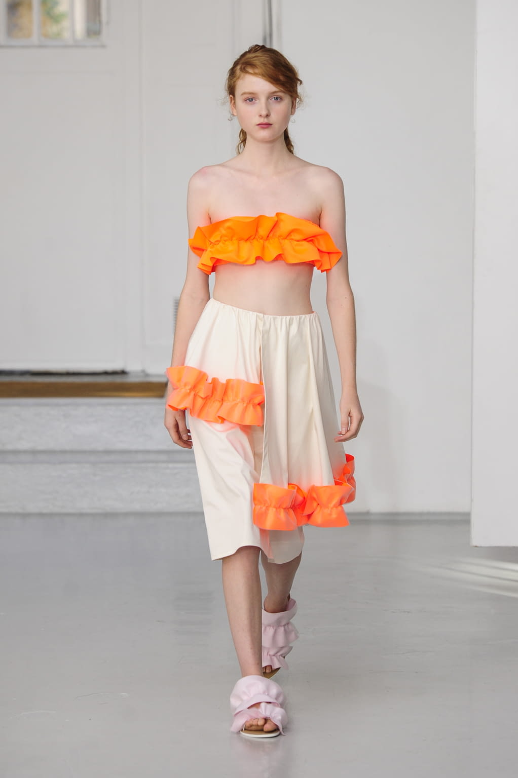 Fashion Week Paris Spring/Summer 2017 look 14 from the Paskal collection womenswear