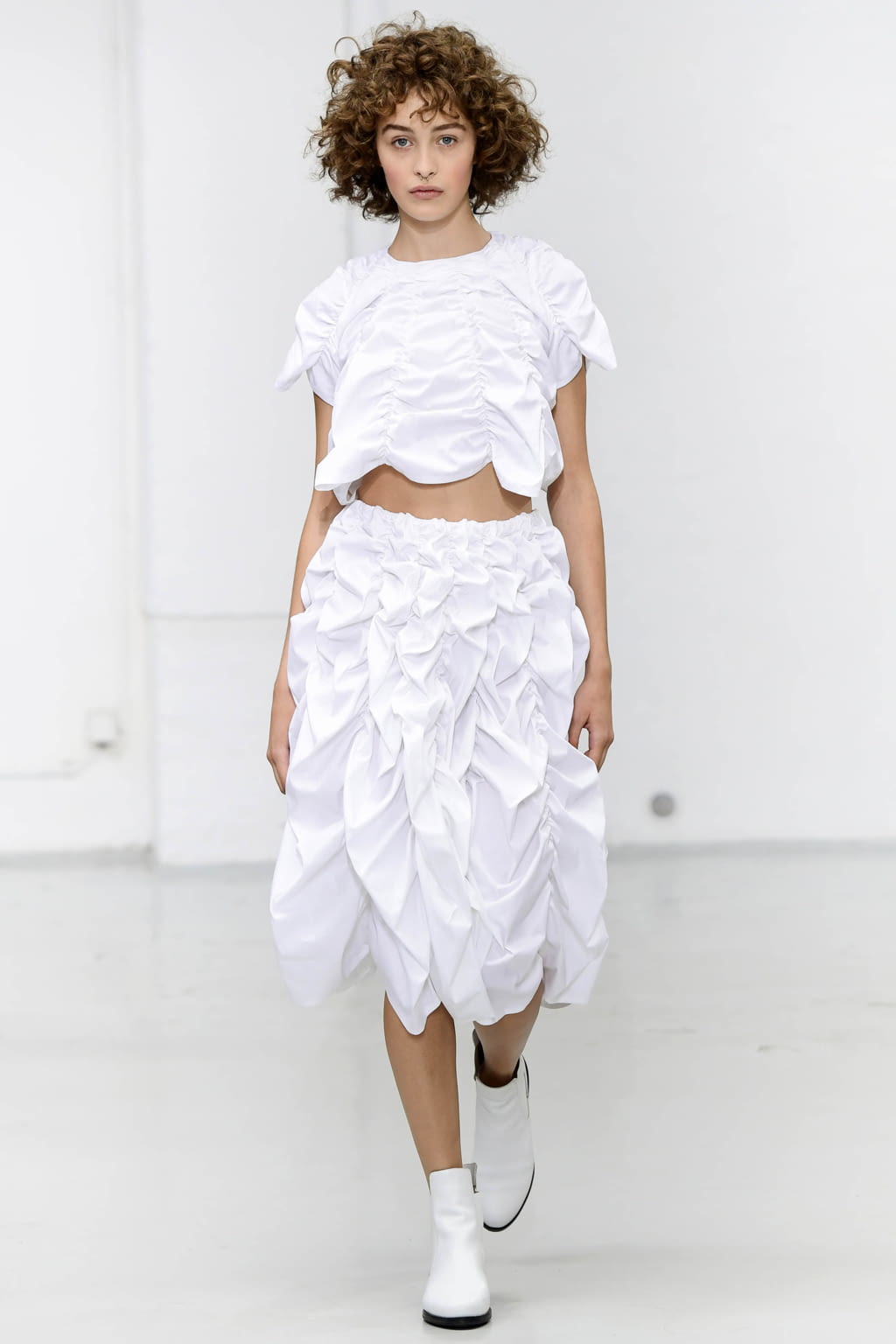 Fashion Week Paris Spring/Summer 2018 look 13 from the Paskal collection womenswear