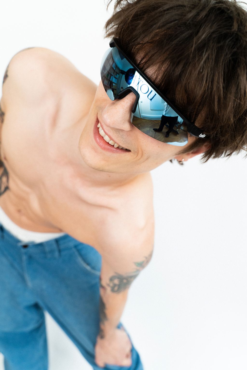 Fashion Week Paris Fall/Winter 2023 look 17 from the Patou collection womenswear accessories