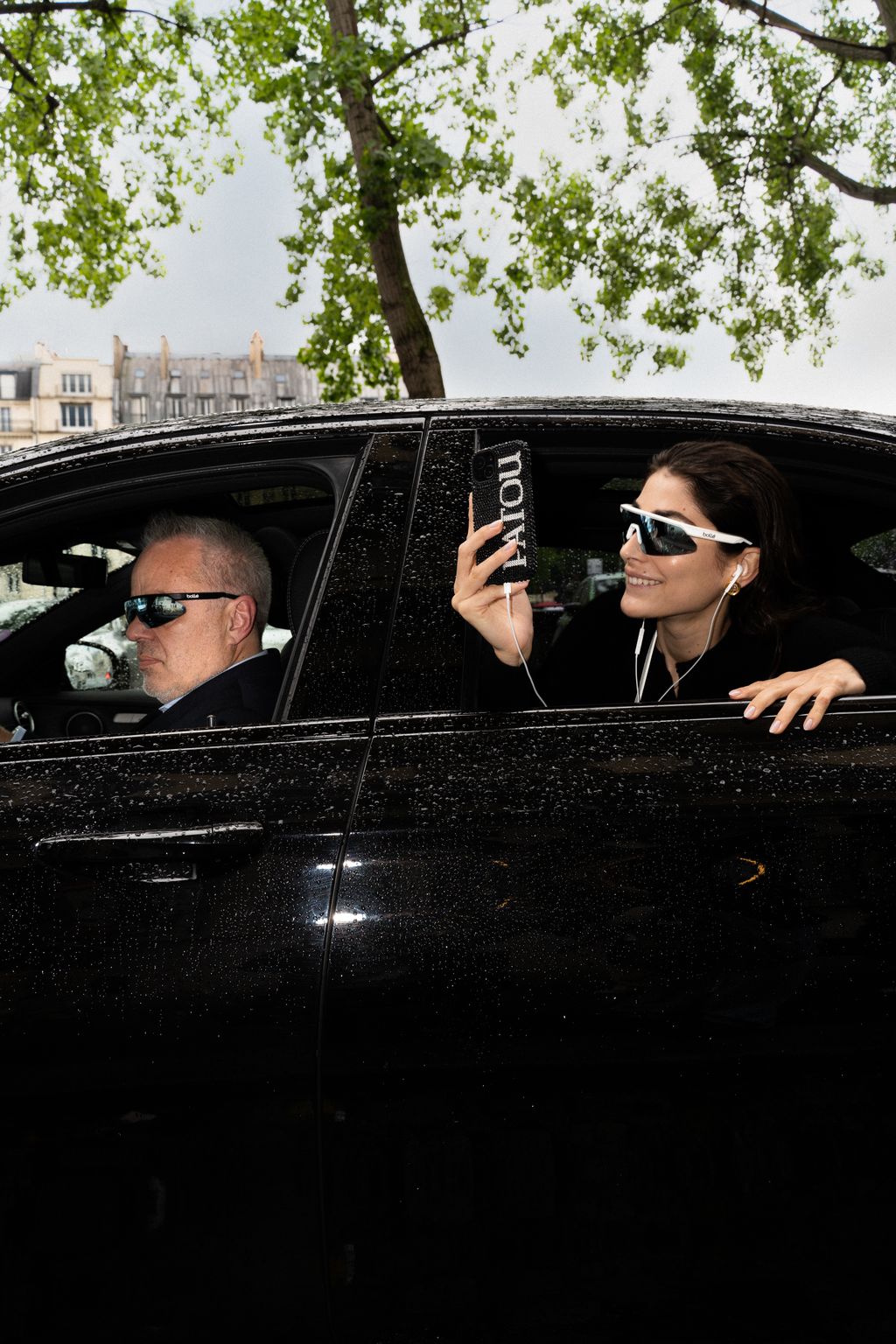 Fashion Week Paris Fall/Winter 2023 look 2 from the Patou collection womenswear accessories