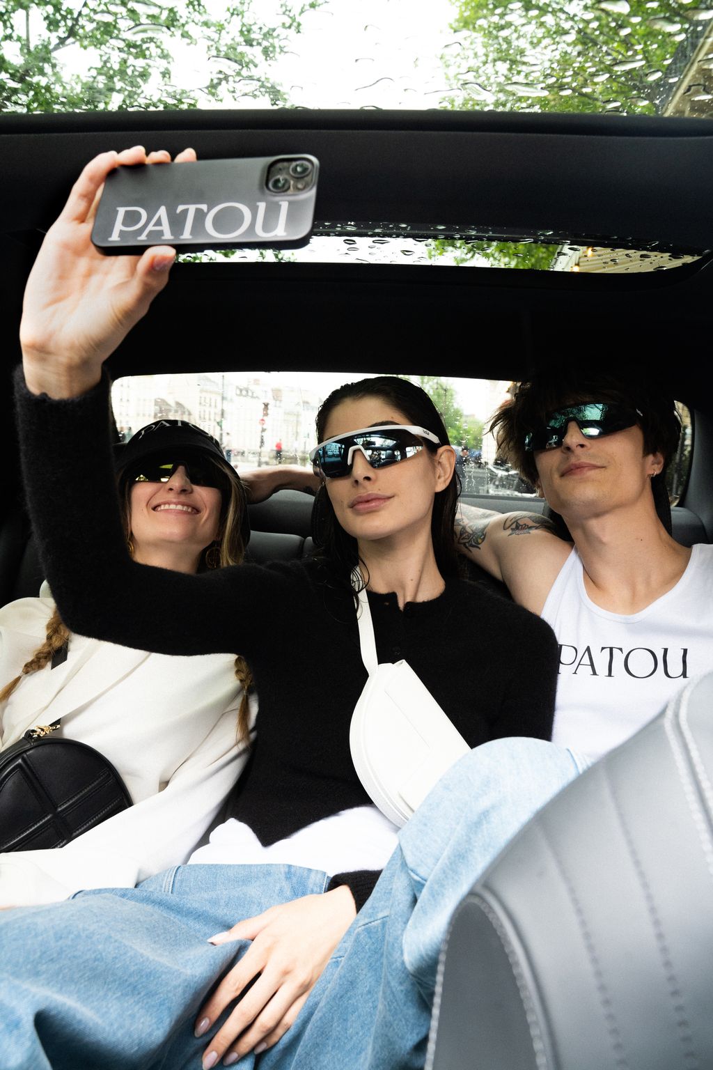 Fashion Week Paris Fall/Winter 2023 look 9 from the Patou collection womenswear accessories