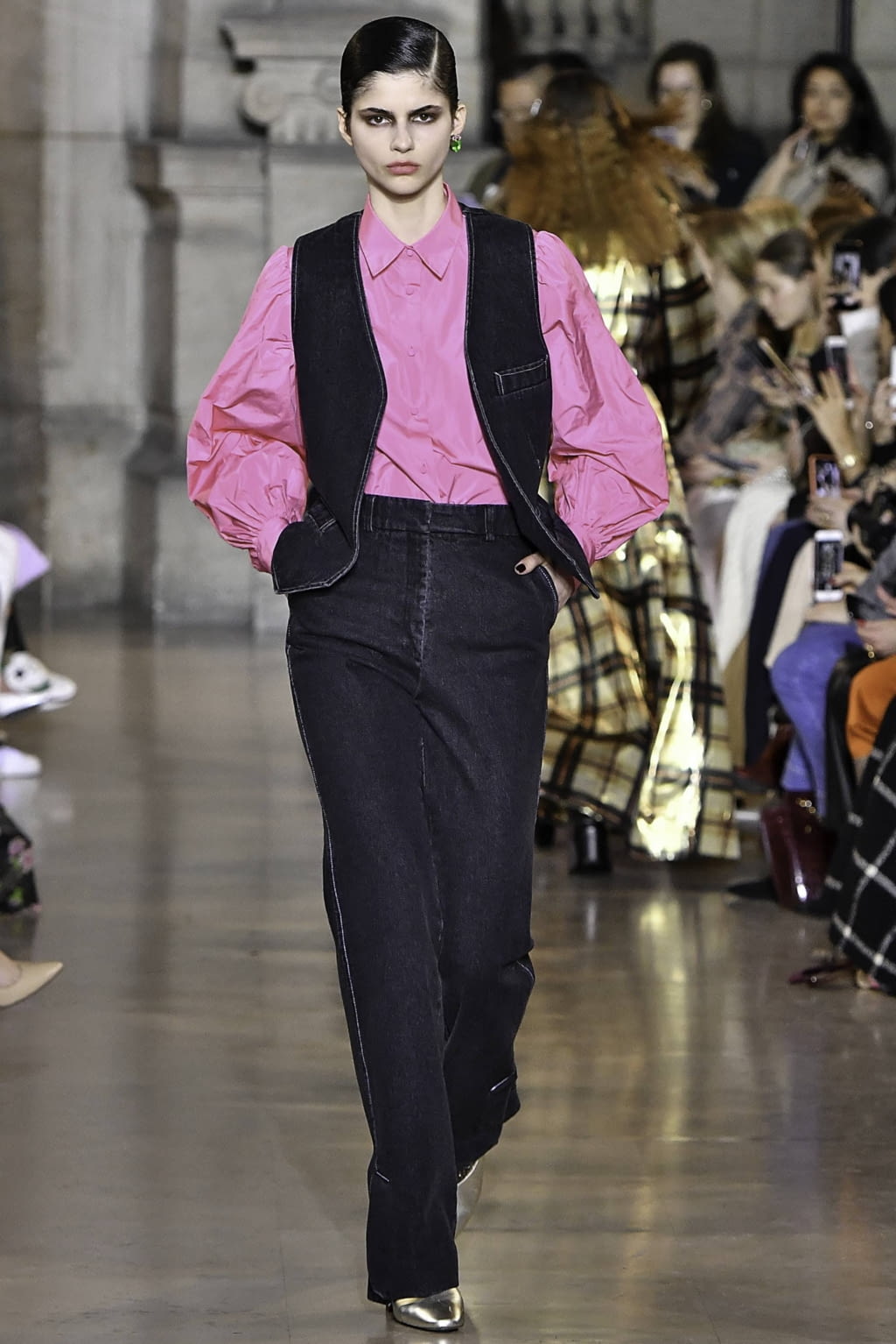 Fashion Week Paris Fall/Winter 2019 look 11 from the Paul & Joe collection womenswear