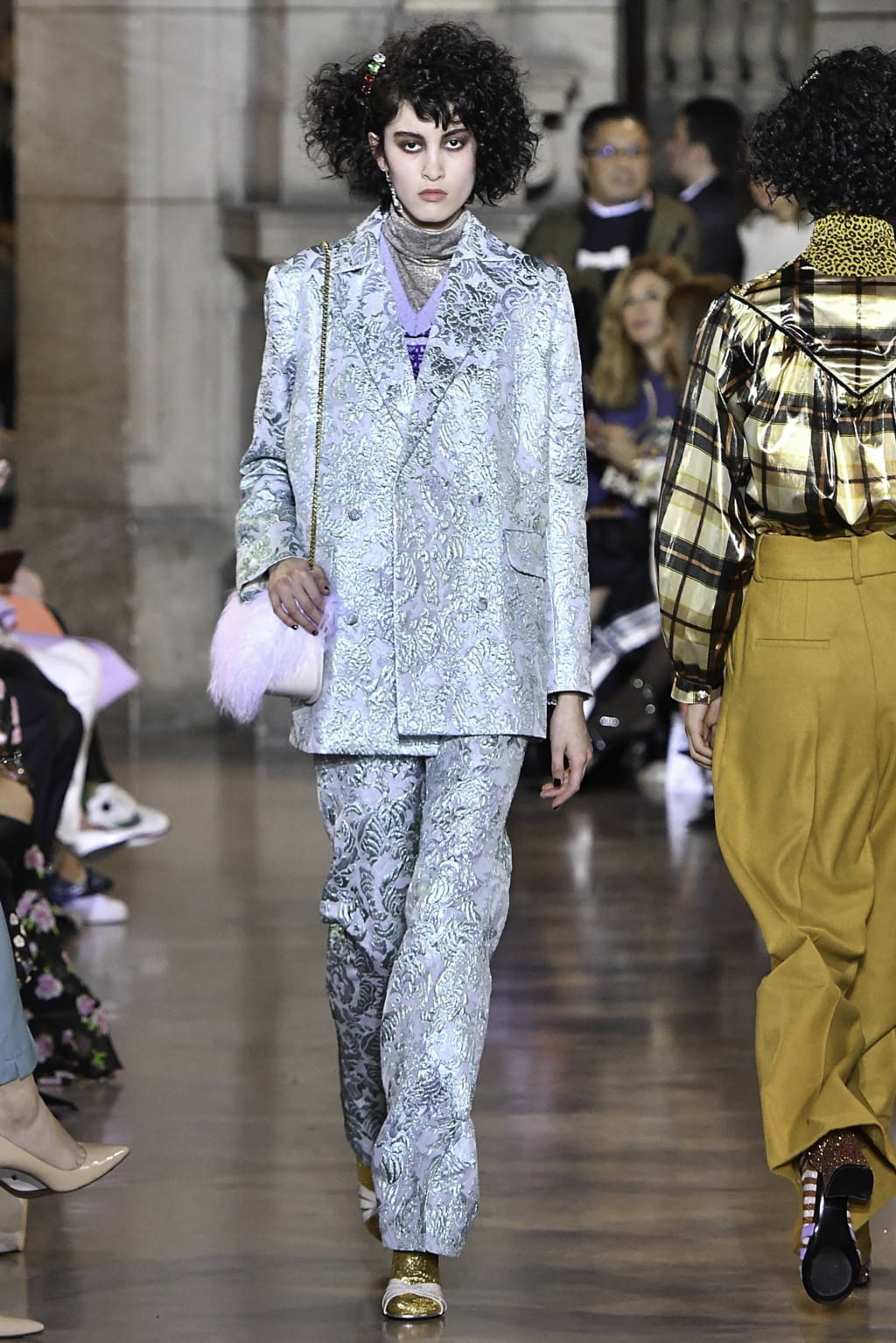 Fashion Week Paris Fall/Winter 2019 look 19 from the Paul & Joe collection 女装