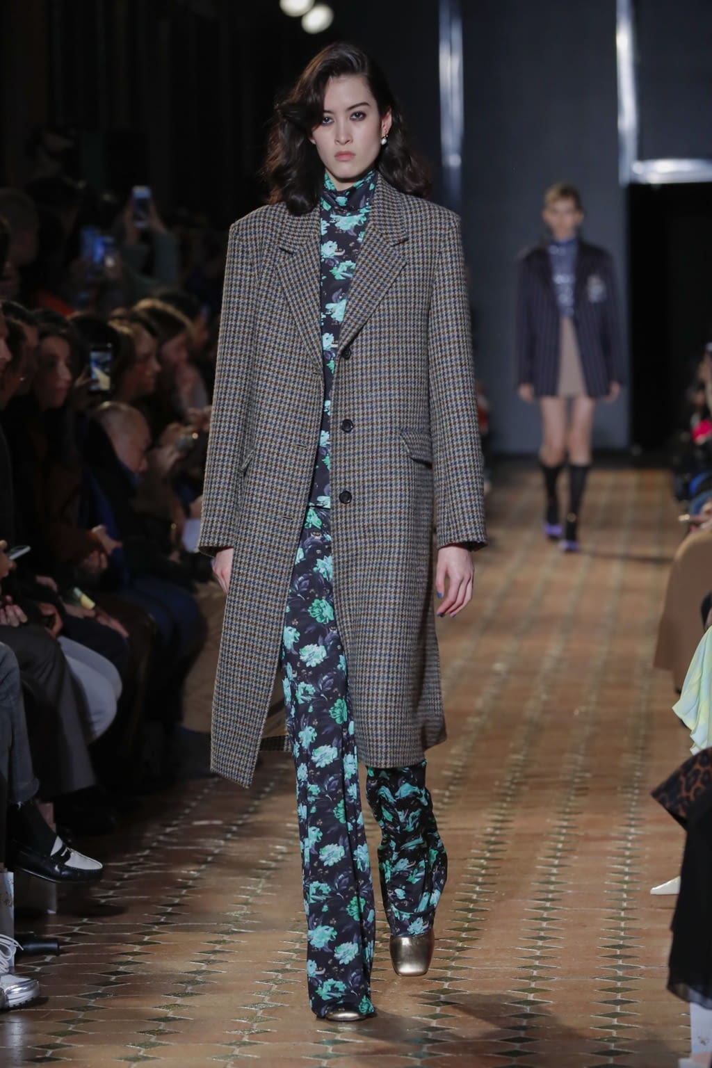 Fashion Week Paris Fall/Winter 2020 look 13 from the Paul & Joe collection 女装