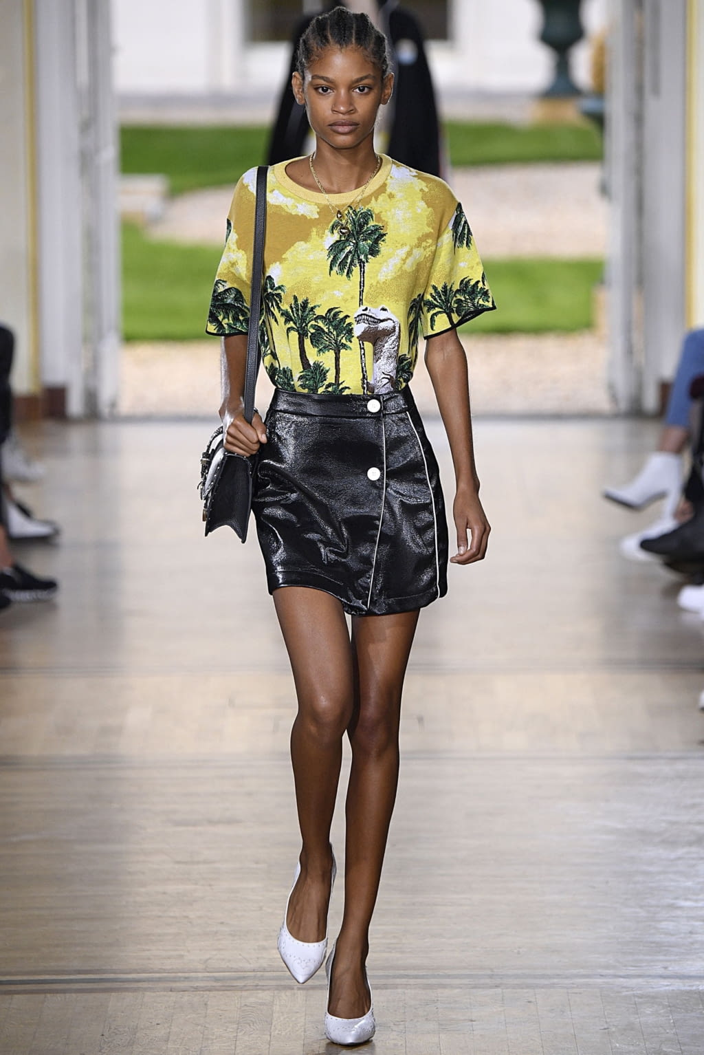 Fashion Week Paris Spring/Summer 2019 look 1 de la collection Paul & Joe womenswear