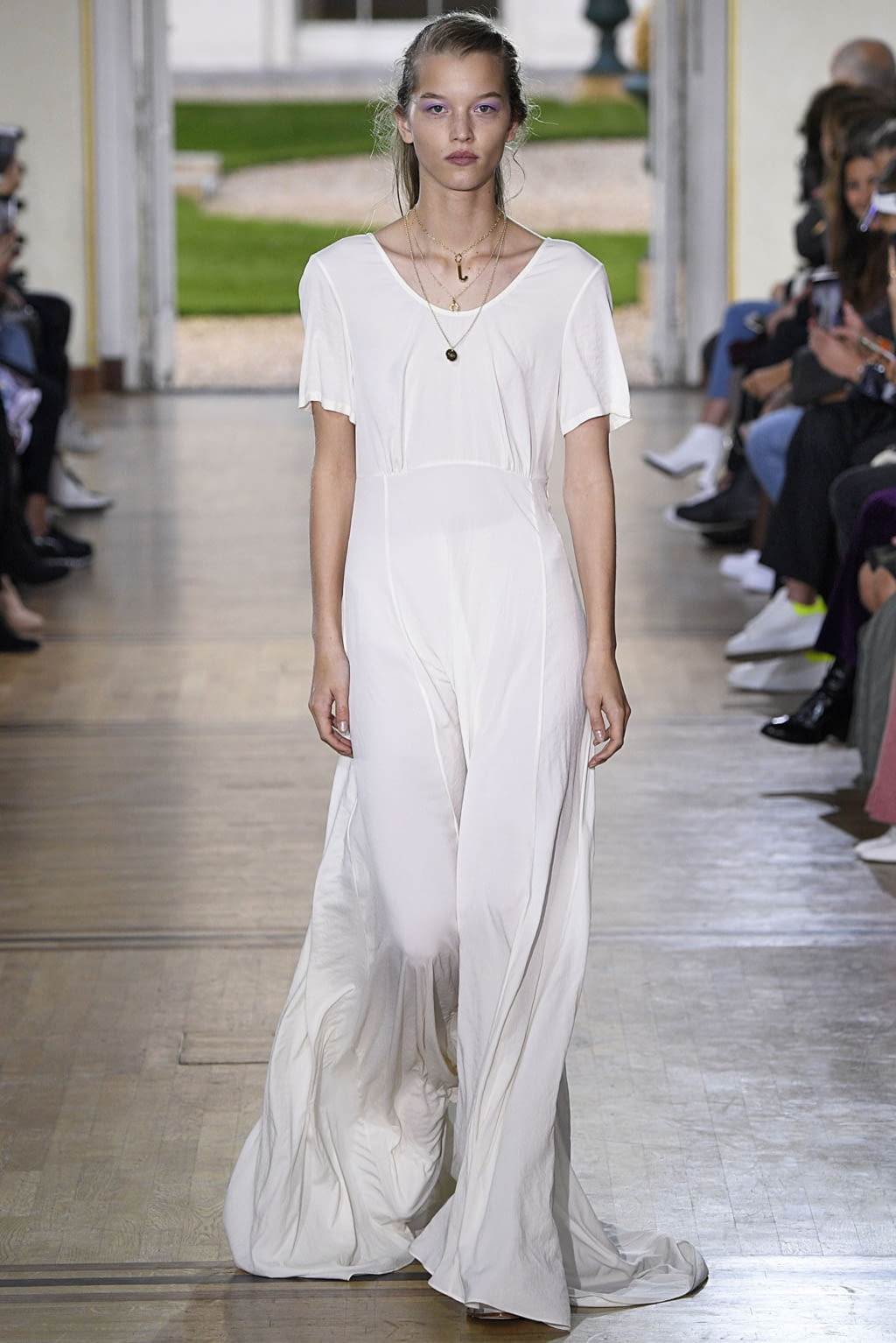 Fashion Week Paris Spring/Summer 2019 look 2 from the Paul & Joe collection womenswear