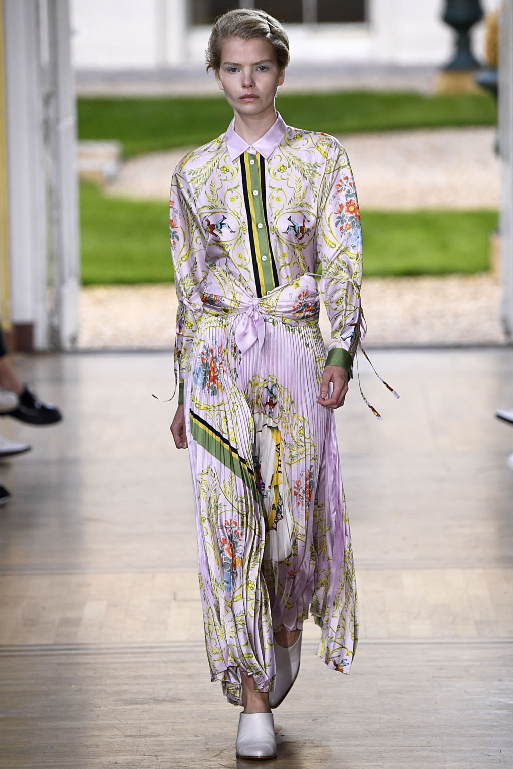 Fashion Week Paris Spring/Summer 2019 look 12 de la collection Paul & Joe womenswear