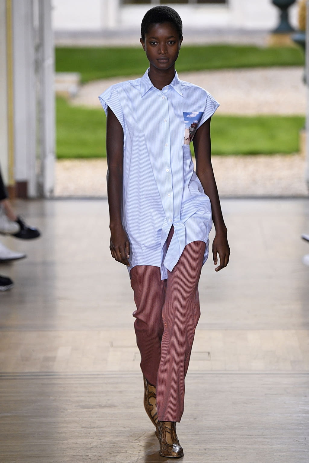 Fashion Week Paris Spring/Summer 2019 look 21 from the Paul & Joe collection 女装