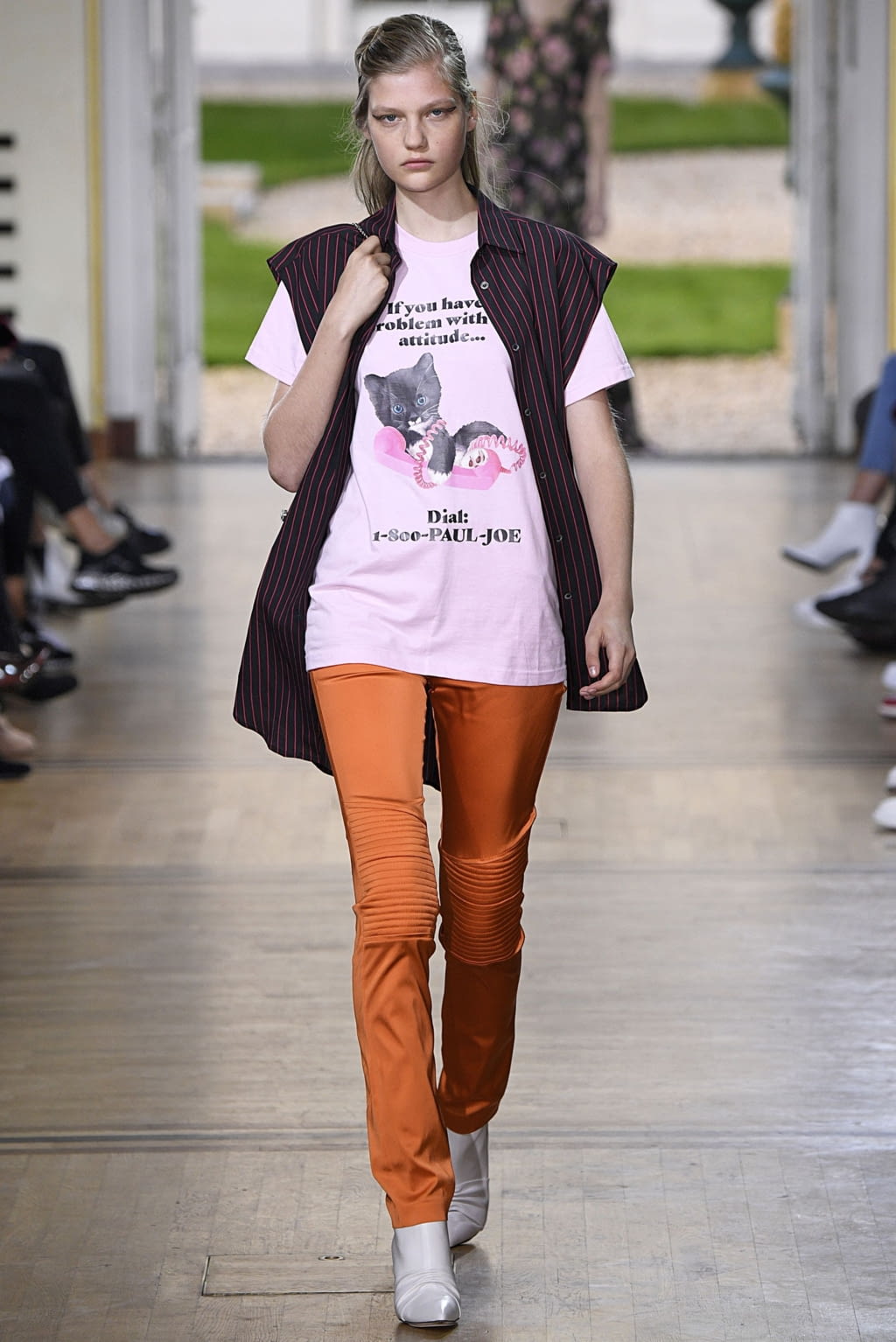 Fashion Week Paris Spring/Summer 2019 look 33 from the Paul & Joe collection 女装