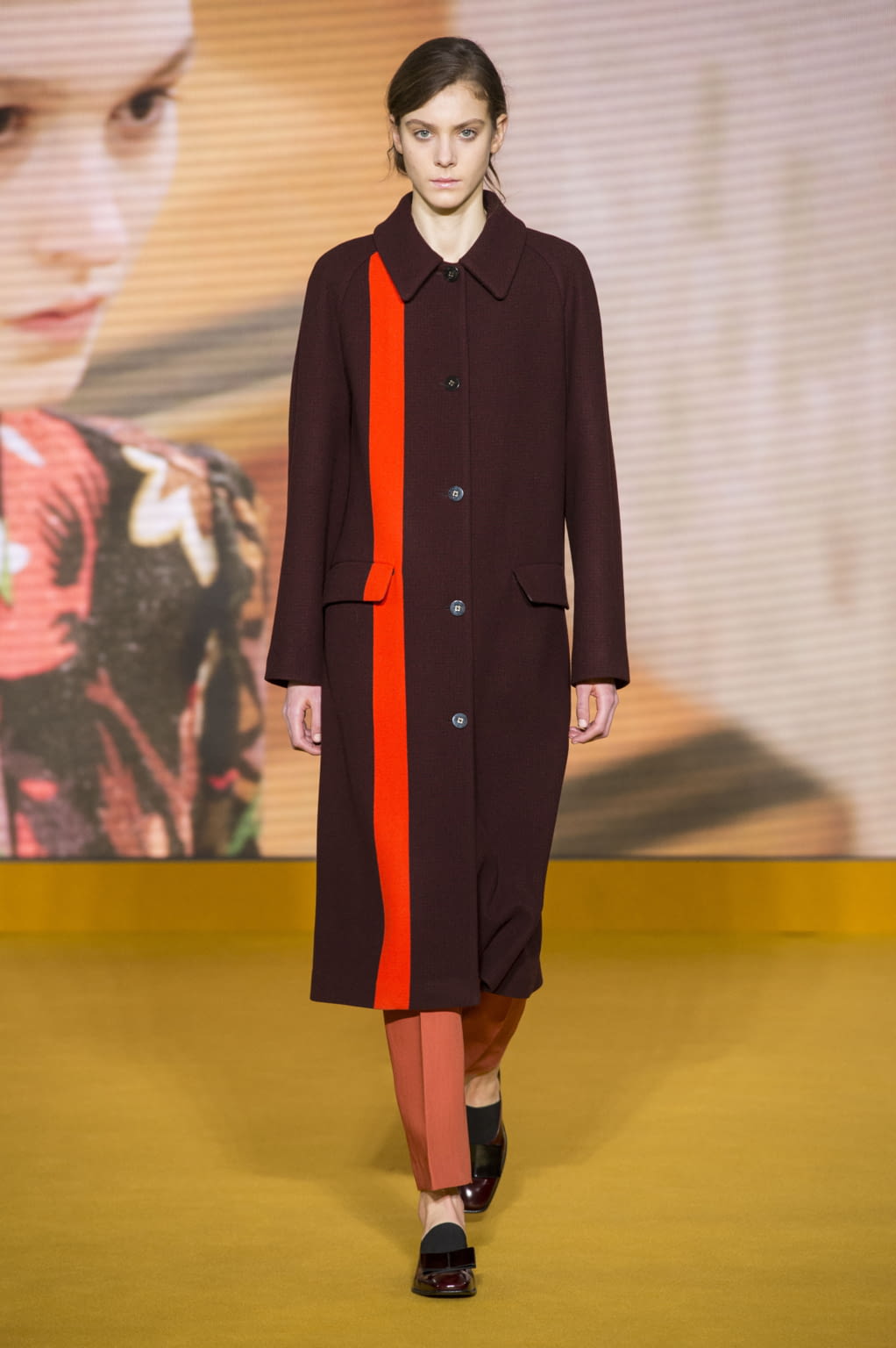 Fashion Week London Fall/Winter 2016 look 8 from the Paul Smith collection womenswear