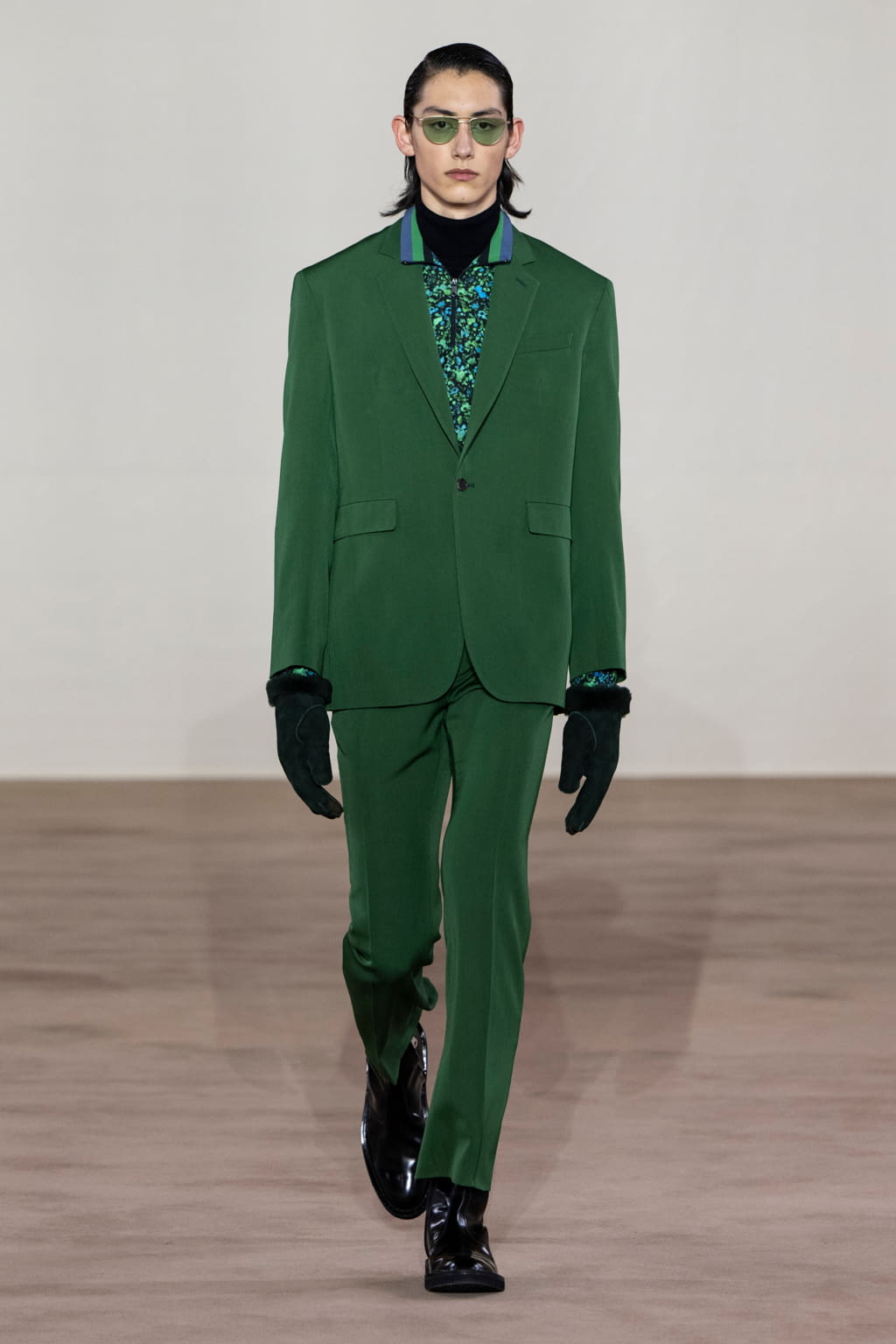 Fashion Week Paris Fall/Winter 2022 look 1 from the Paul Smith collection 男装