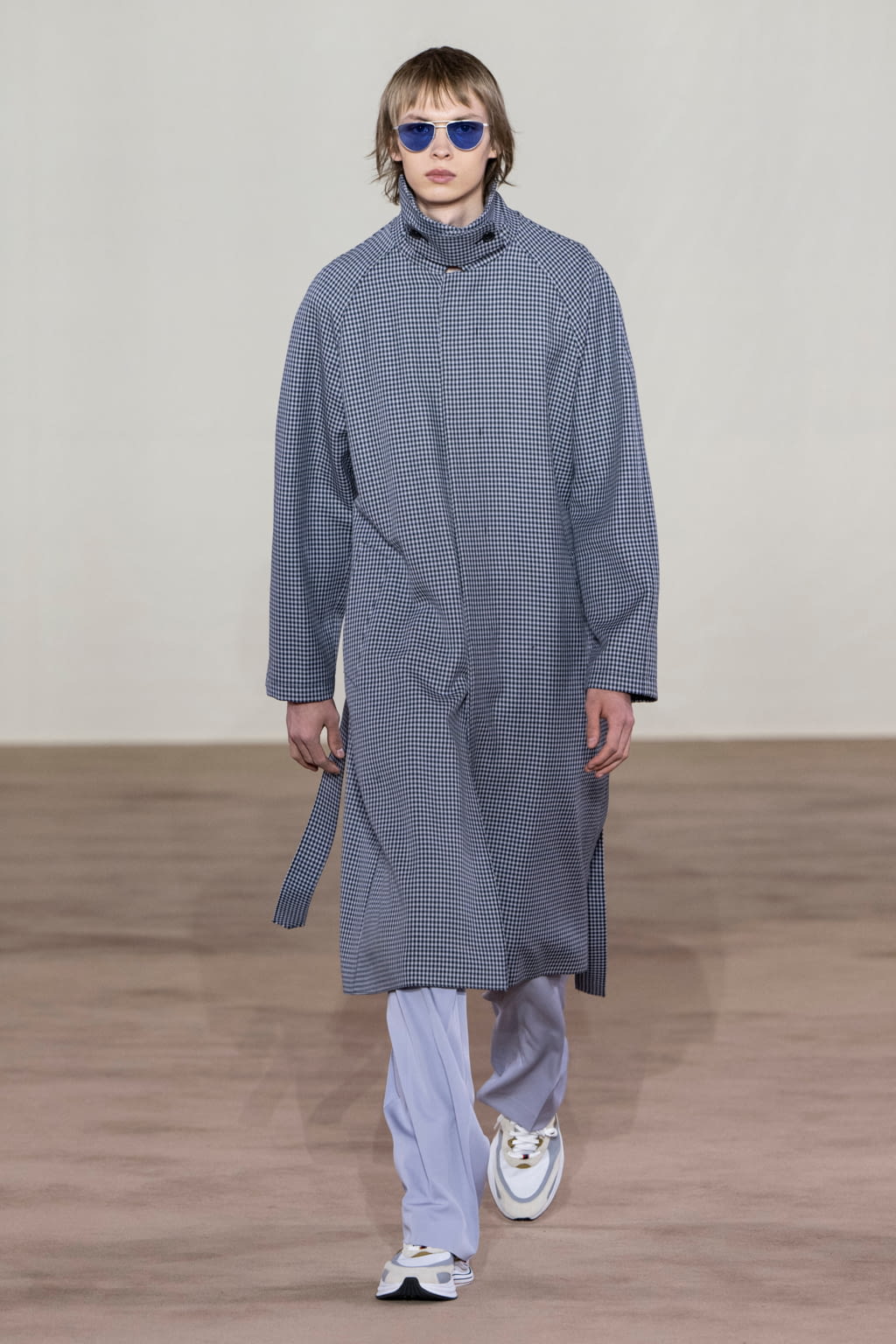 Fashion Week Paris Fall/Winter 2022 look 20 from the Paul Smith collection 男装