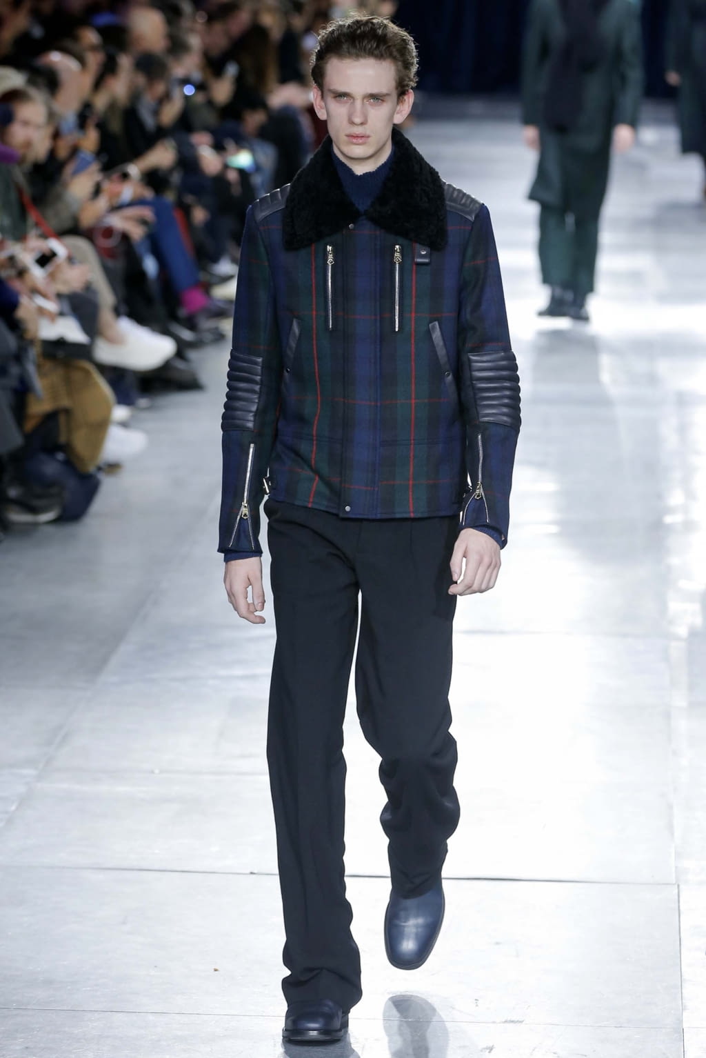 Fashion Week Paris Fall/Winter 2018 look 11 from the Paul Smith collection menswear