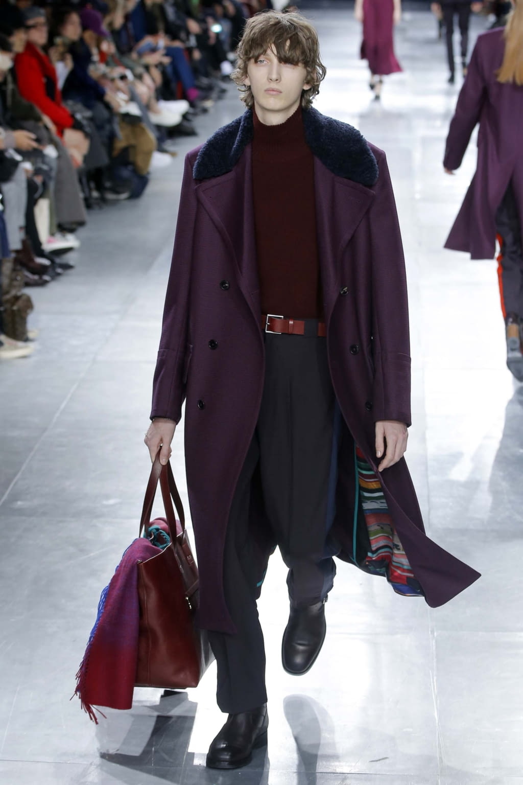 Fashion Week Paris Fall/Winter 2018 look 18 from the Paul Smith collection menswear