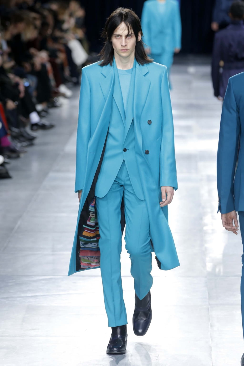Fashion Week Paris Fall/Winter 2018 look 37 from the Paul Smith collection menswear