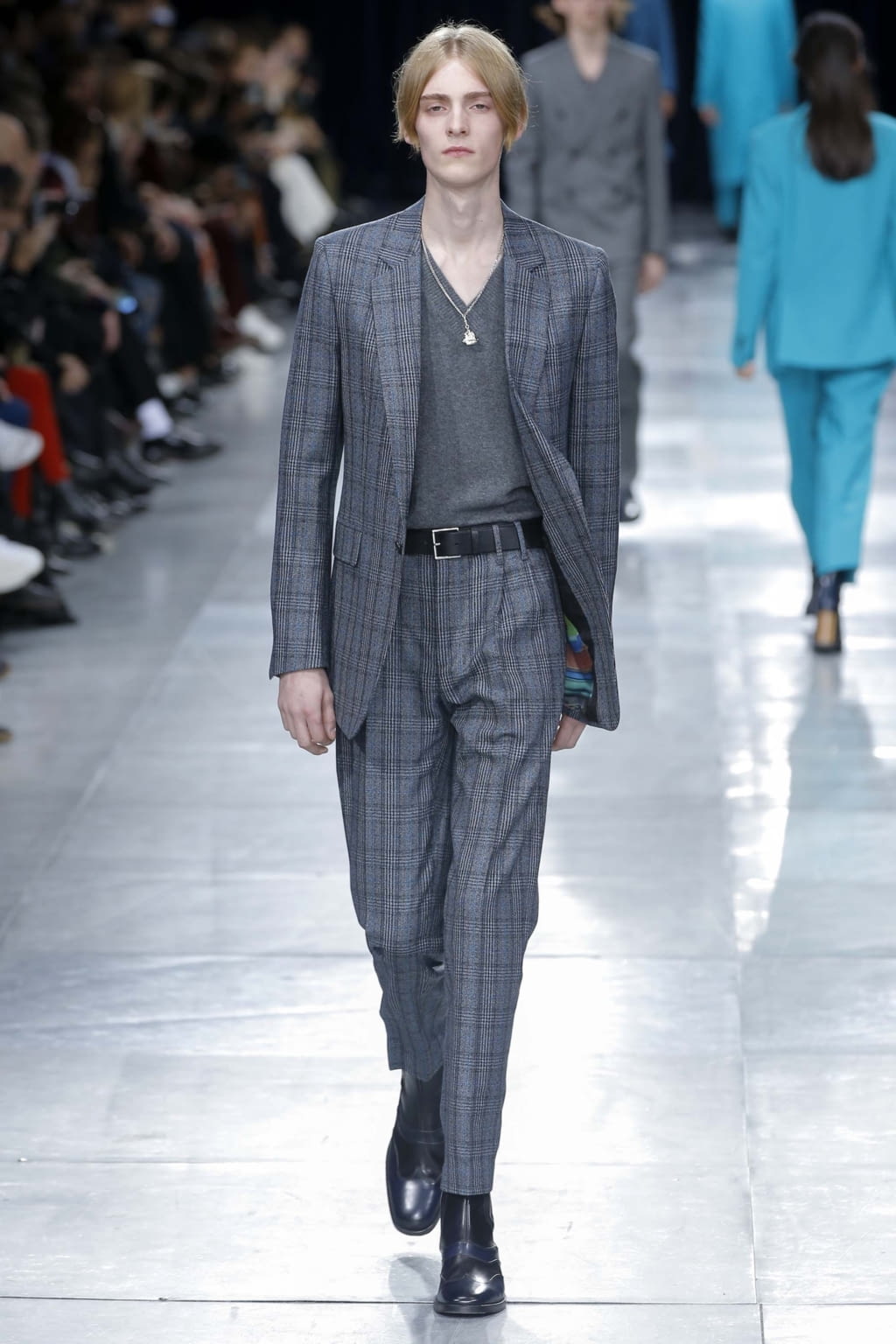 Fashion Week Paris Fall/Winter 2018 look 40 from the Paul Smith collection menswear