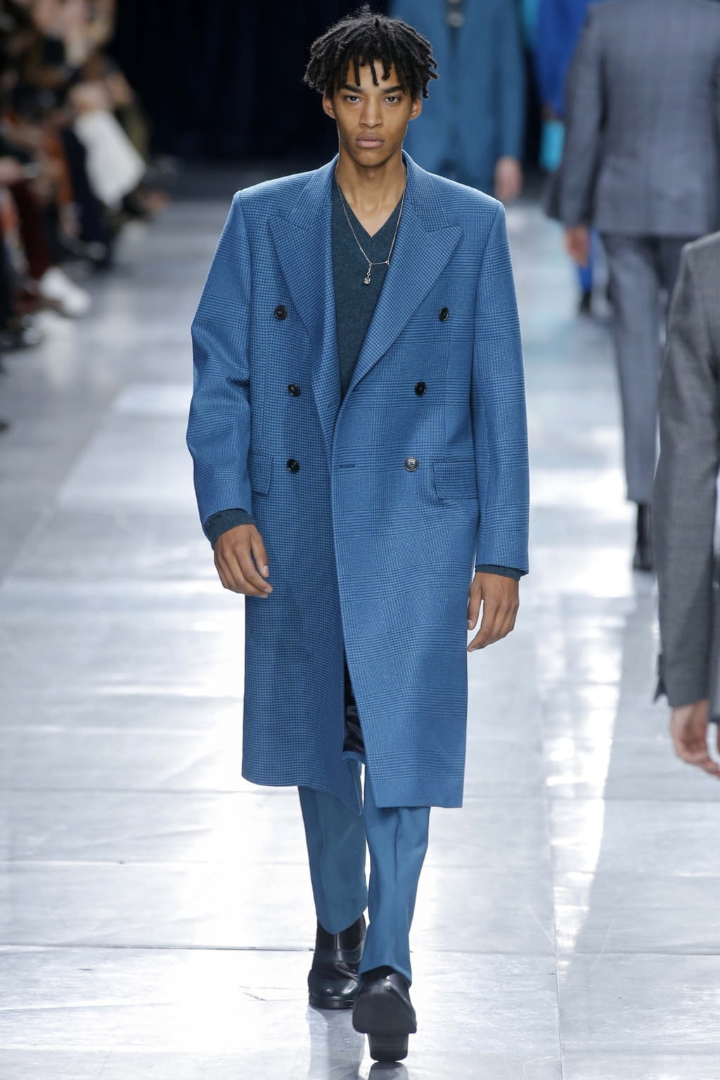 Fashion Week Paris Fall/Winter 2018 look 42 from the Paul Smith collection menswear