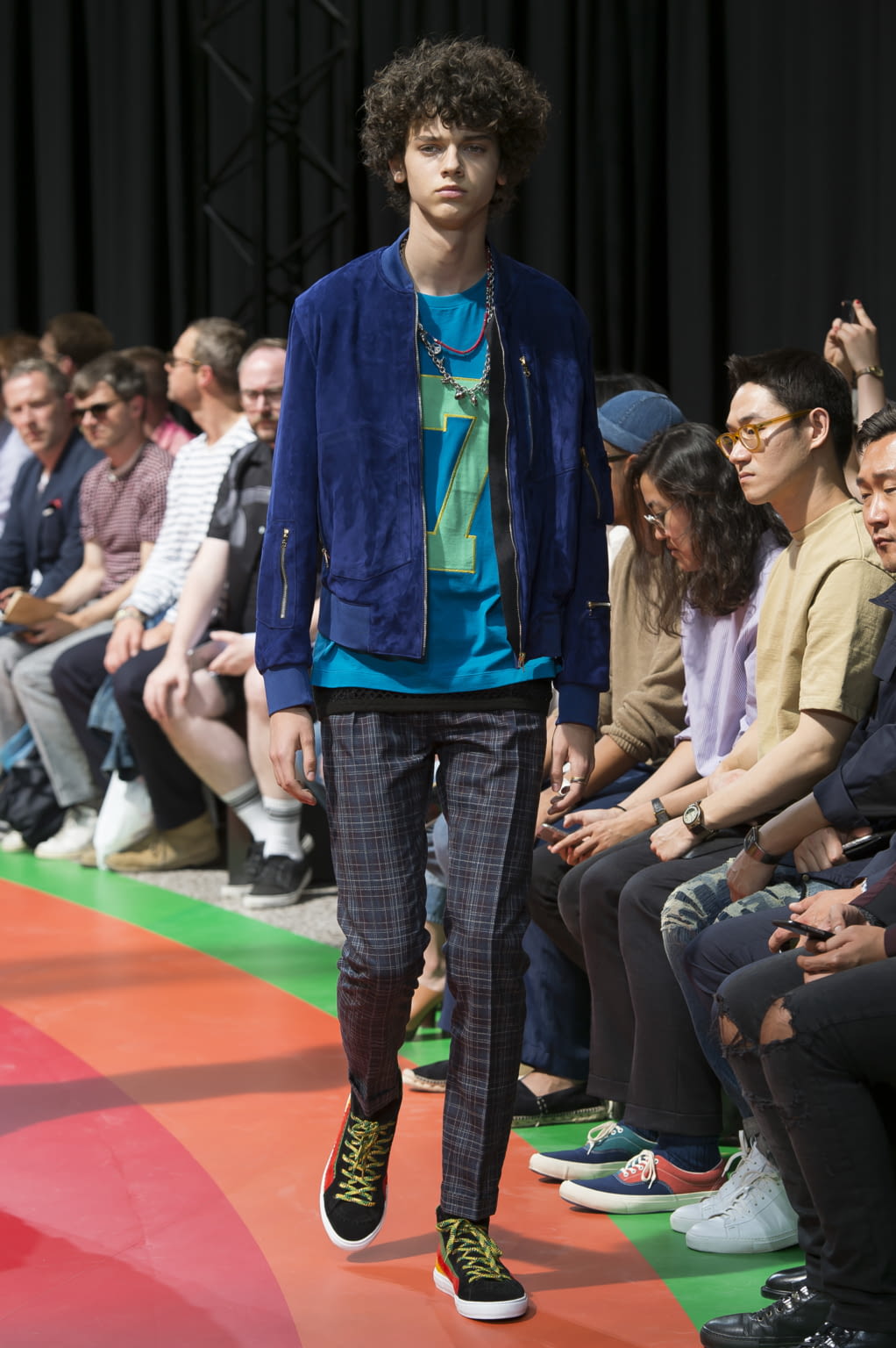 Fashion Week Paris Spring/Summer 2017 look 10 from the Paul Smith collection menswear