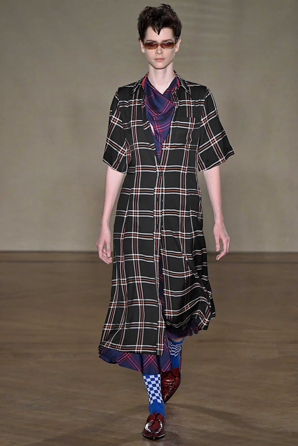 Fashion Week Paris Spring/Summer 2019 look 14 from the Paul Smith collection 男装