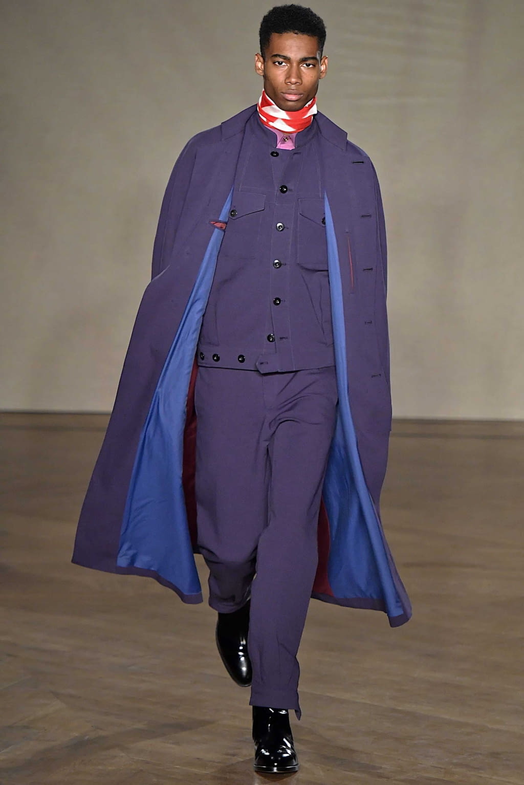 Fashion Week Paris Spring/Summer 2019 look 19 from the Paul Smith collection menswear