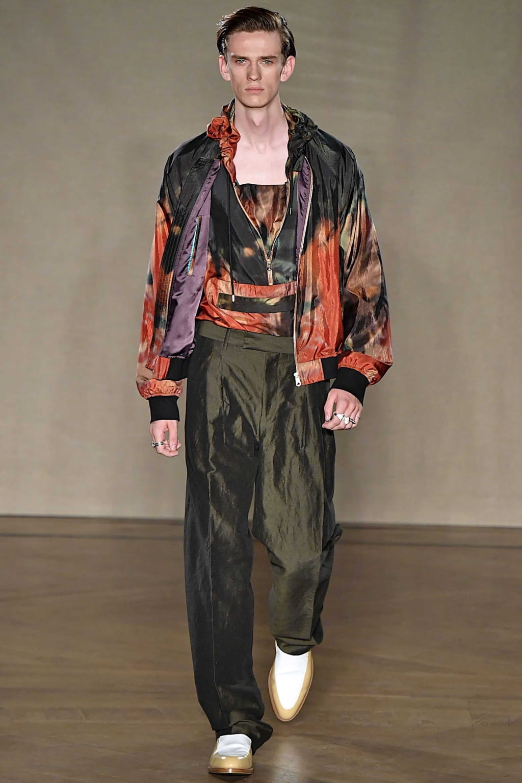 Fashion Week Paris Spring/Summer 2019 look 23 from the Paul Smith collection 男装