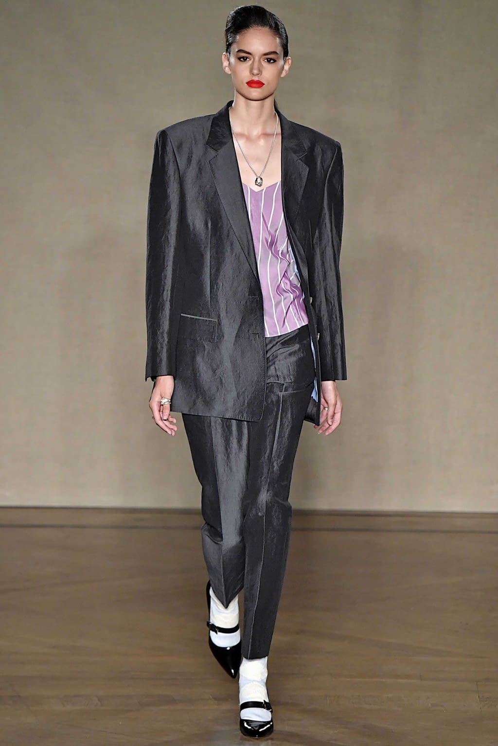 Fashion Week Paris Spring/Summer 2019 look 50 from the Paul Smith collection menswear