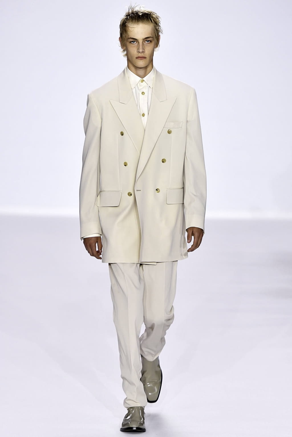 Fashion Week Paris Spring/Summer 2020 look 3 from the Paul Smith collection menswear