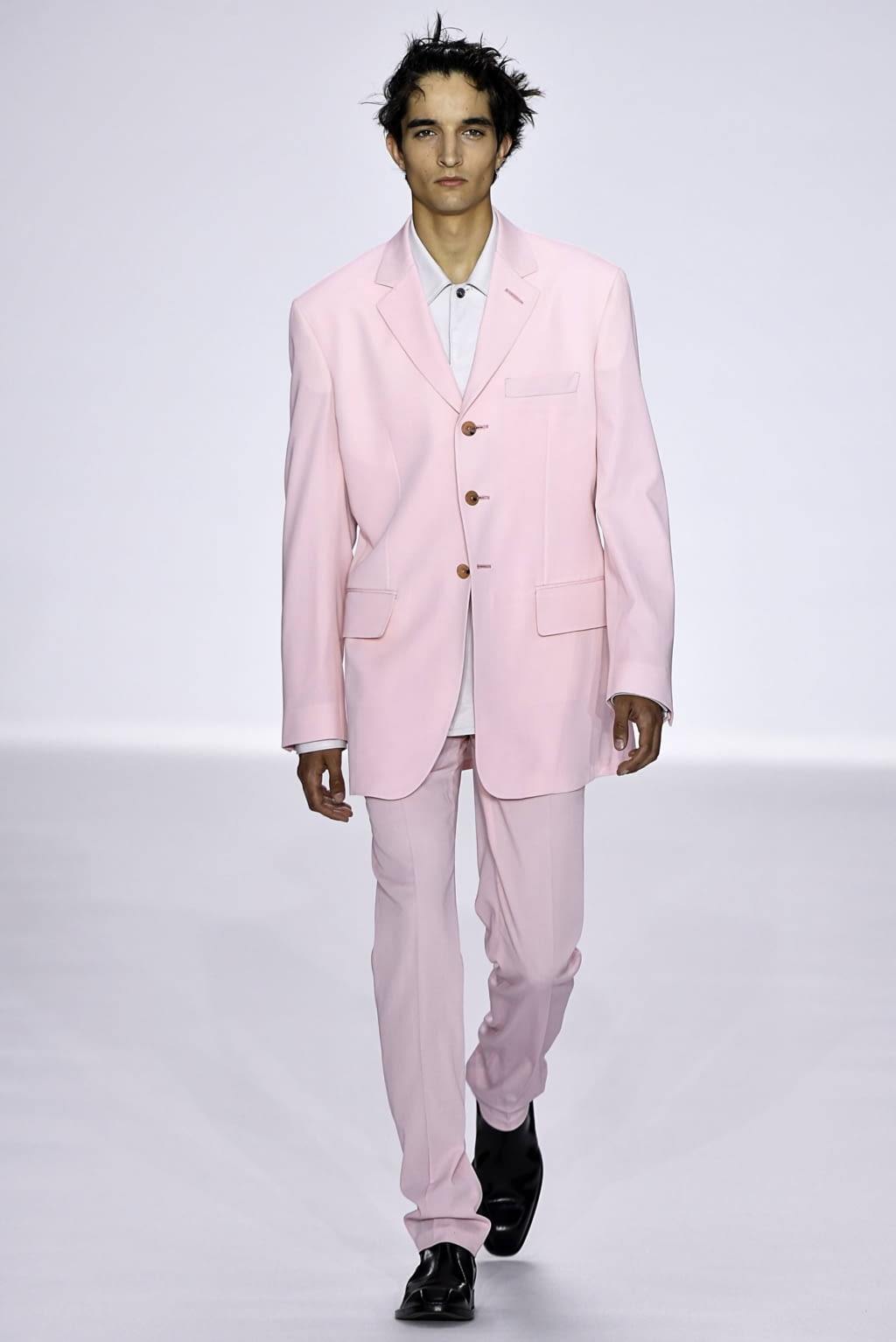 Fashion Week Paris Spring/Summer 2020 look 7 from the Paul Smith collection 男装
