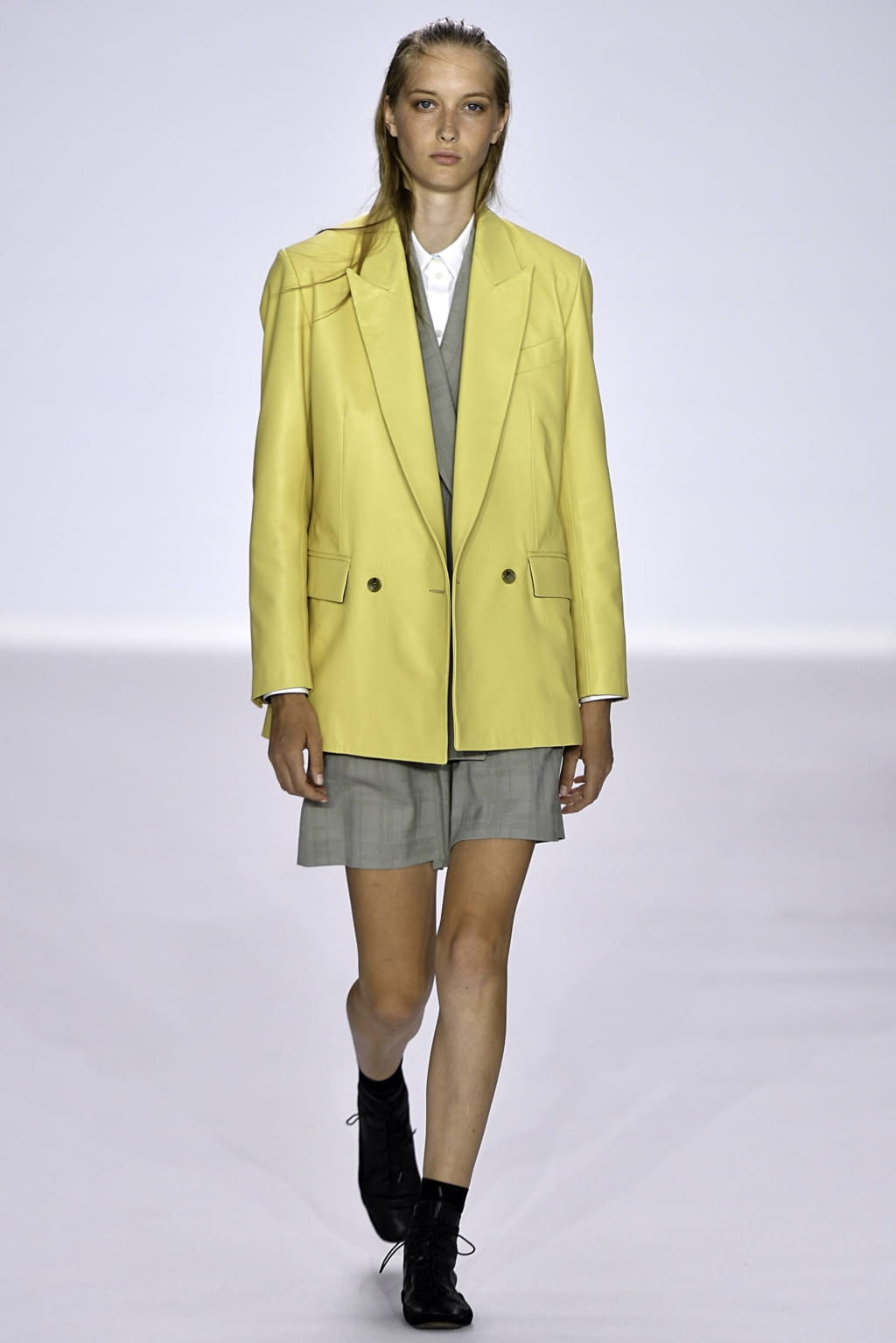 Fashion Week Paris Spring/Summer 2020 look 15 from the Paul Smith collection menswear
