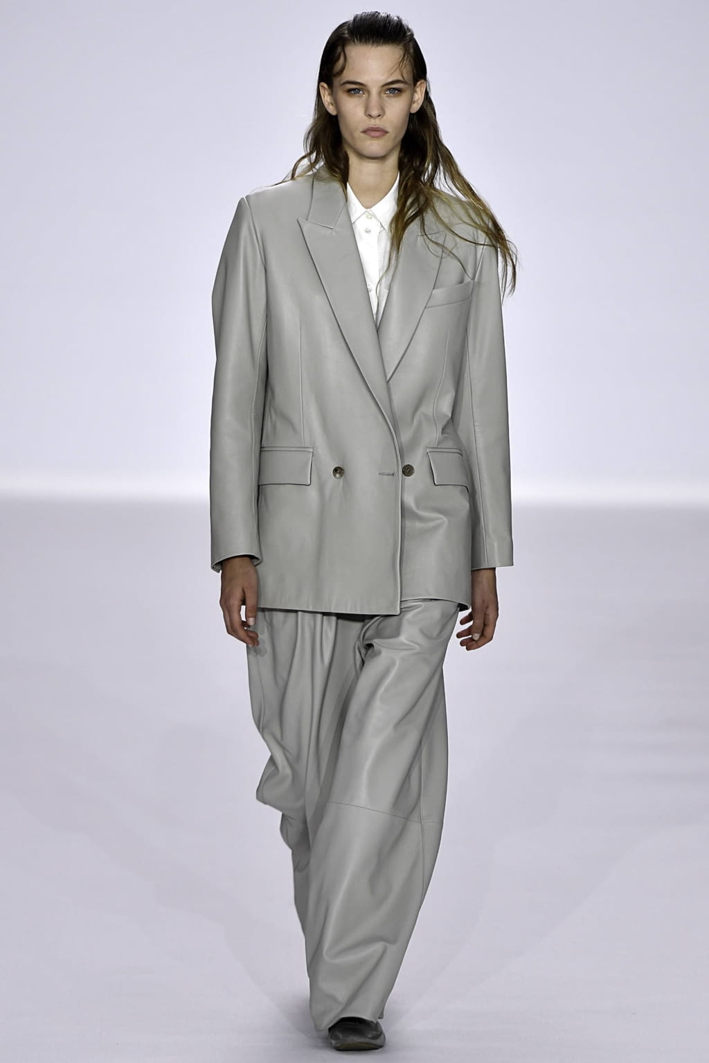 Fashion Week Paris Spring/Summer 2020 look 18 from the Paul Smith collection 女装