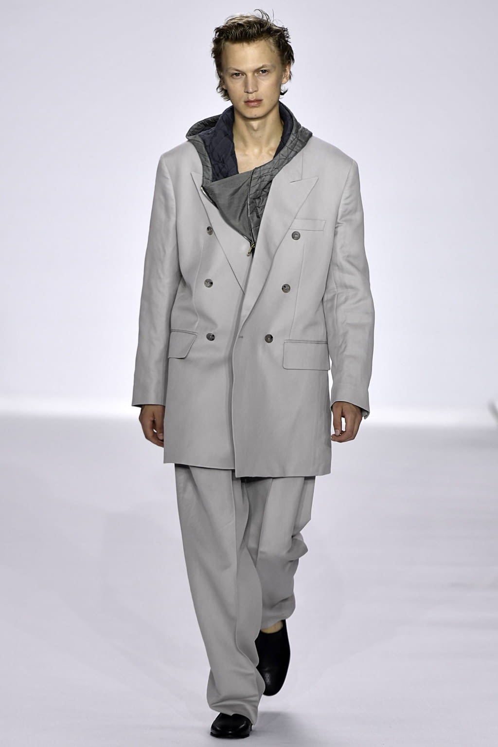 Fashion Week Paris Spring/Summer 2020 look 20 from the Paul Smith collection menswear