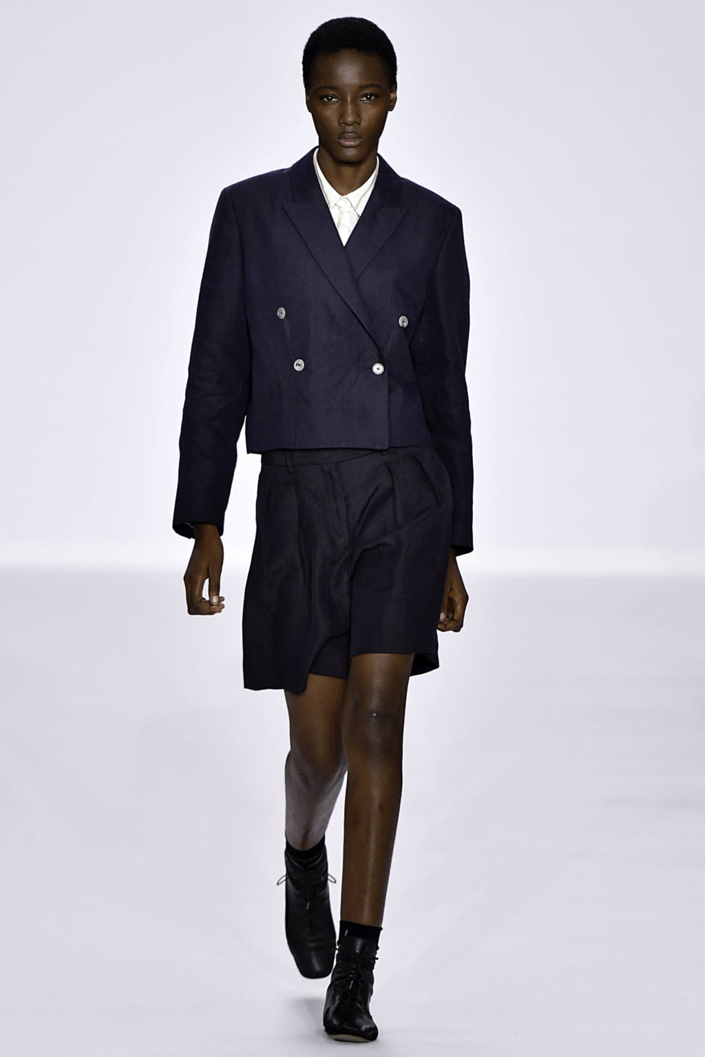 Fashion Week Paris Spring/Summer 2020 look 50 from the Paul Smith collection menswear