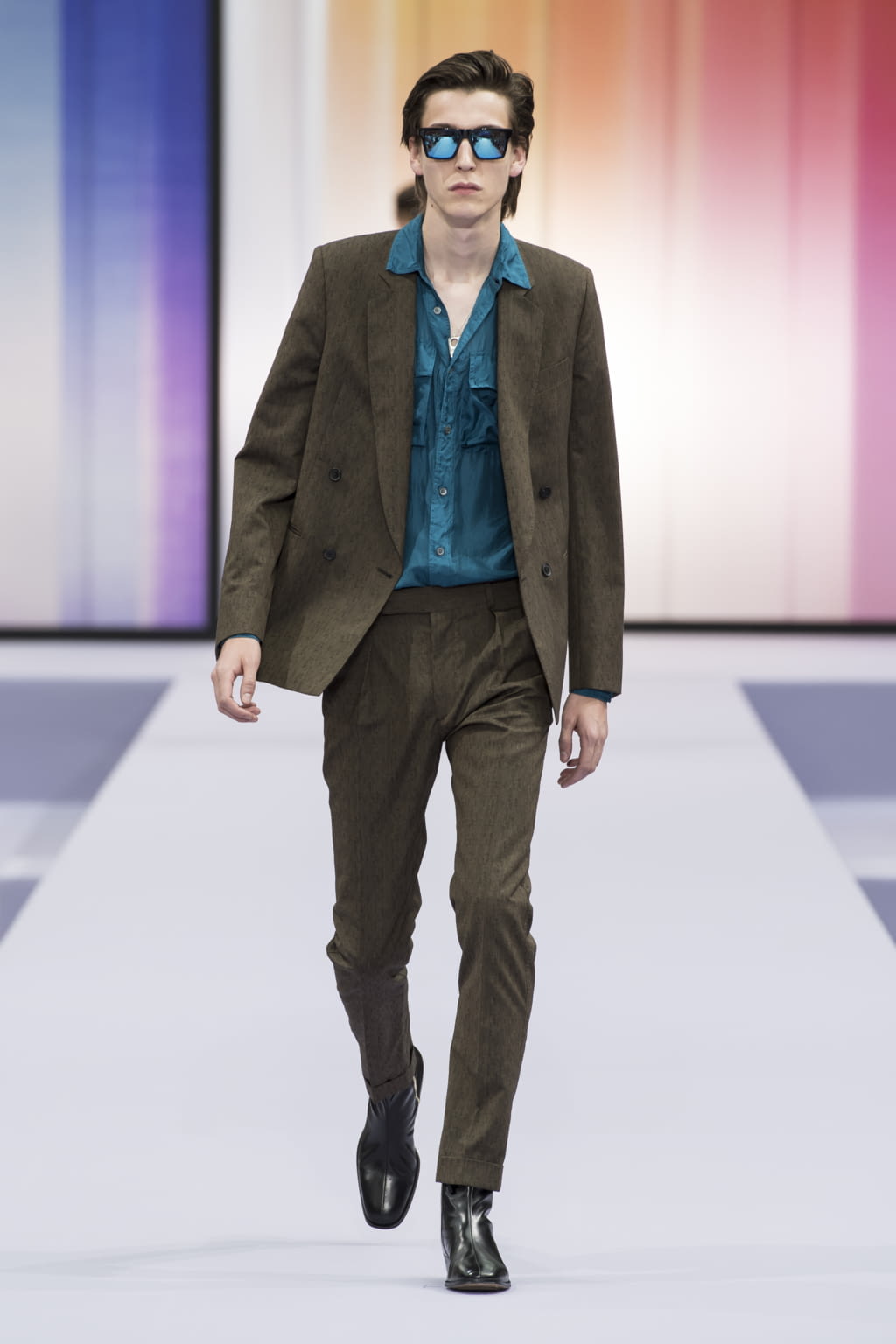 Fashion Week Paris Spring/Summer 2018 look 14 from the Paul Smith collection menswear