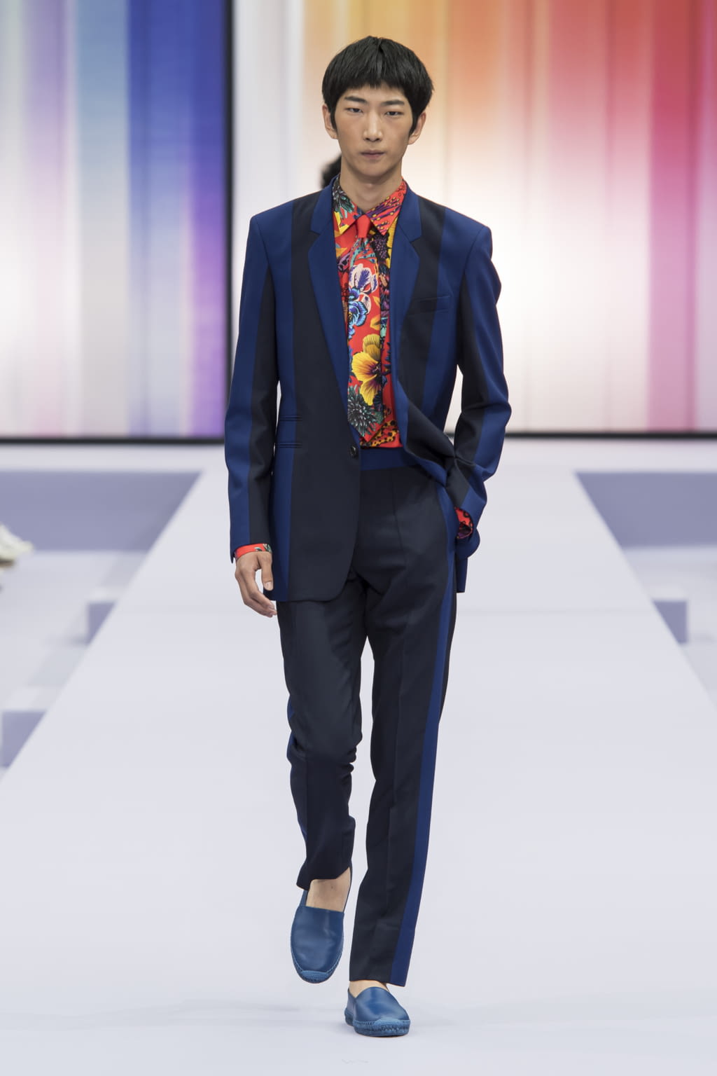 Fashion Week Paris Spring/Summer 2018 look 26 from the Paul Smith collection 男装