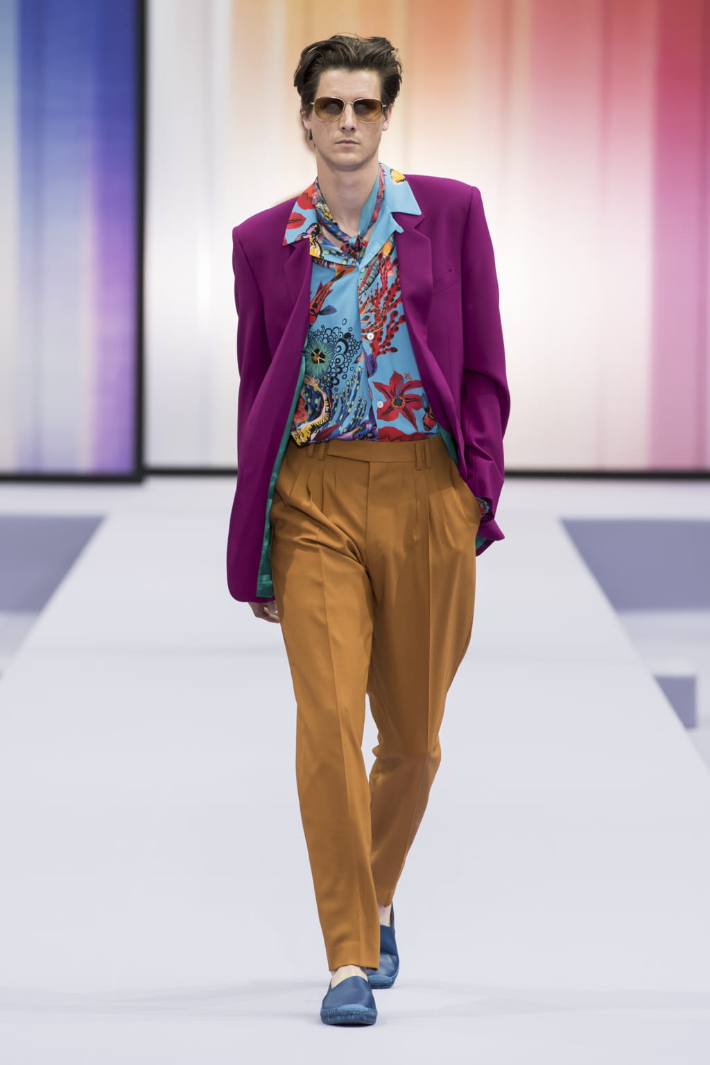 Fashion Week Paris Spring/Summer 2018 look 35 from the Paul Smith collection menswear