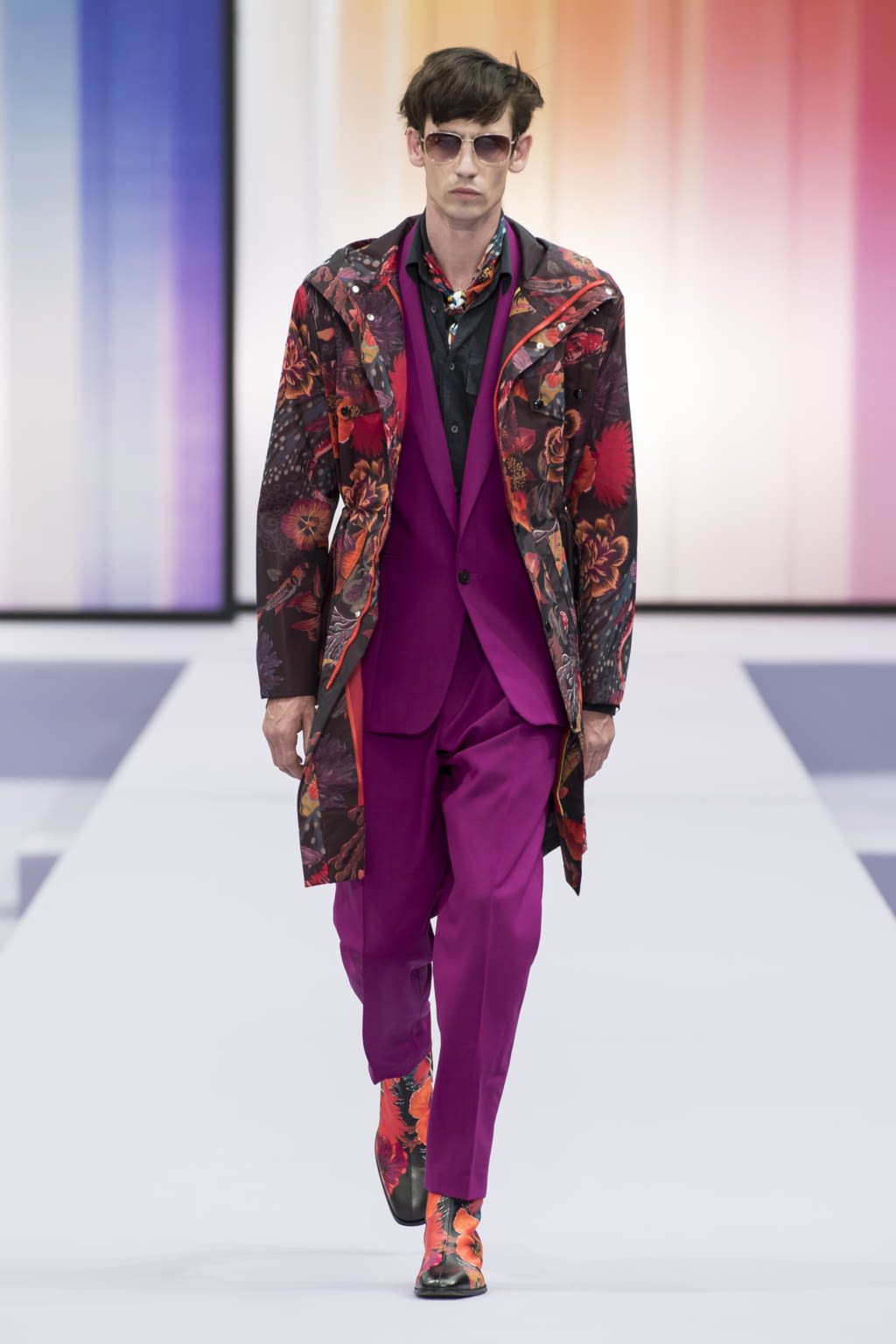 Fashion Week Paris Spring/Summer 2018 look 39 from the Paul Smith collection menswear