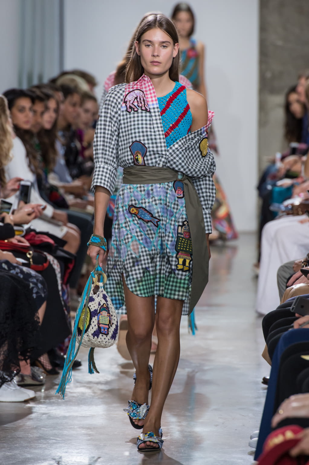 Fashion Week London Spring/Summer 2017 look 20 from the Peter Pilotto collection womenswear