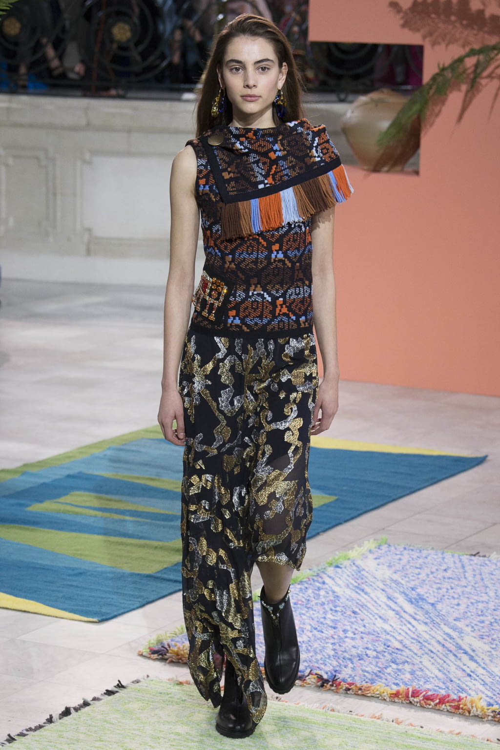 Fashion Week London Fall/Winter 2017 look 7 from the Peter Pilotto collection womenswear