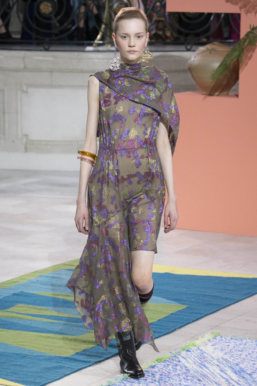 Fashion Week London Fall/Winter 2017 look 11 from the Peter Pilotto collection womenswear