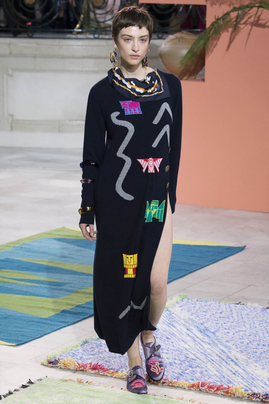 Fashion Week London Fall/Winter 2017 look 32 from the Peter Pilotto collection womenswear