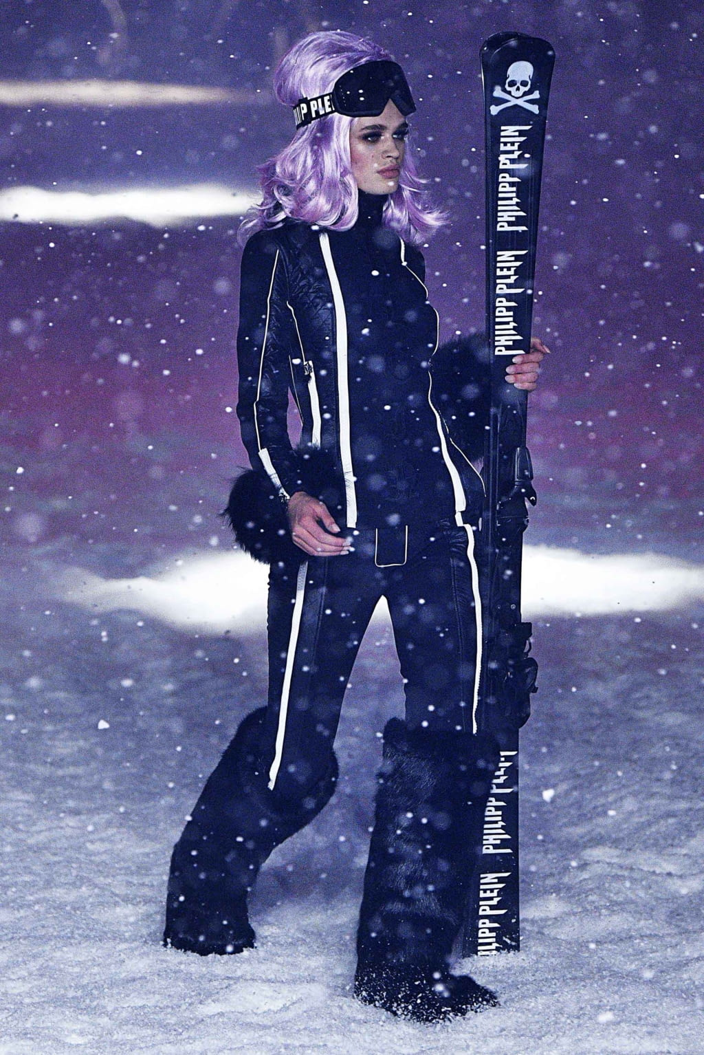 Fashion Week New York Fall/Winter 2018 look 6 from the Philipp Plein collection 女装